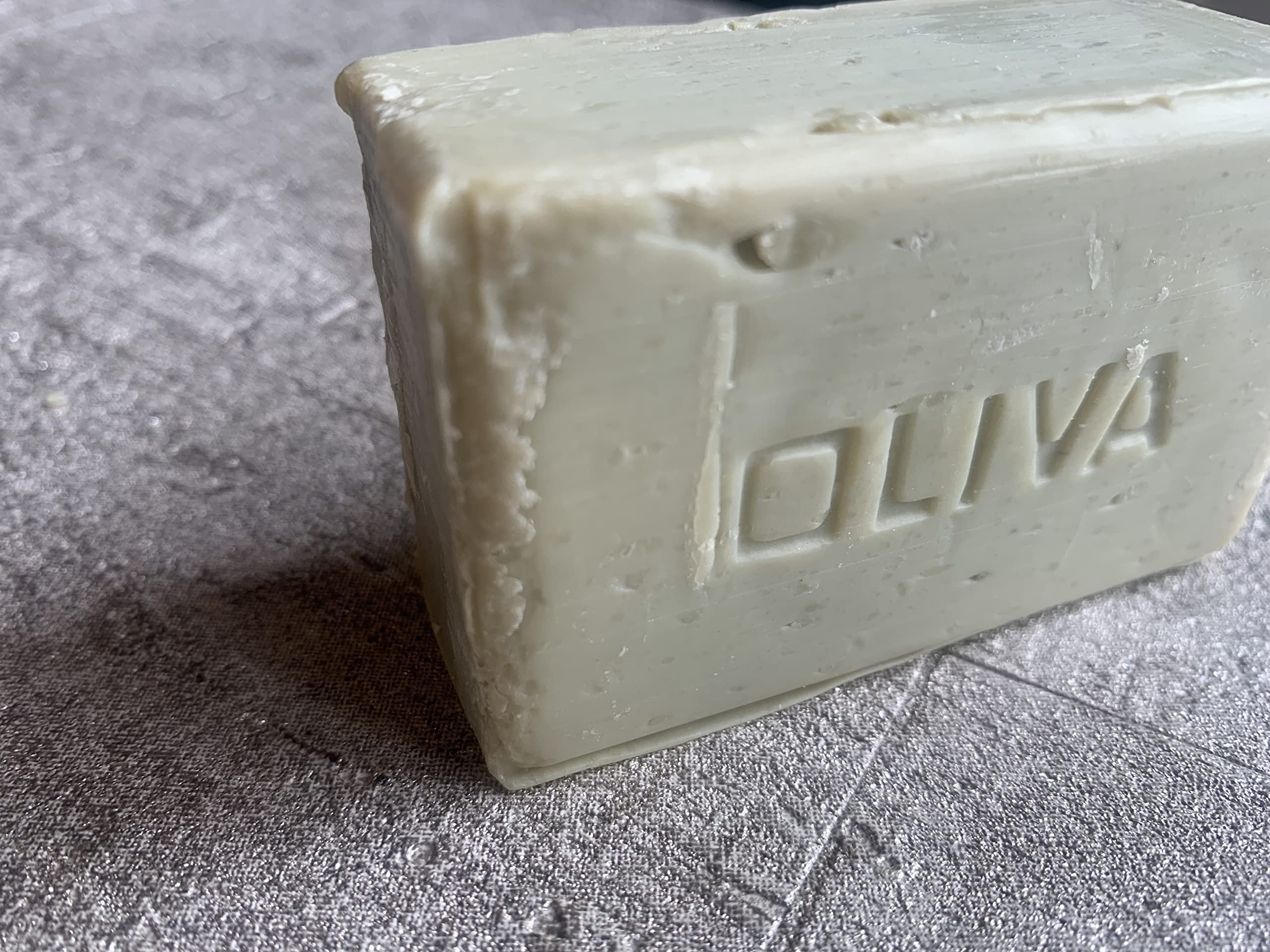 Heidifeathers 100% Pure Olive Oil Felting Soap - Natural Handmade Soap for Wool Felting, Crafting & Fiber Art Projects - Perfect for DIY Needle Felting, Wet Felting & Fiber Sculpting