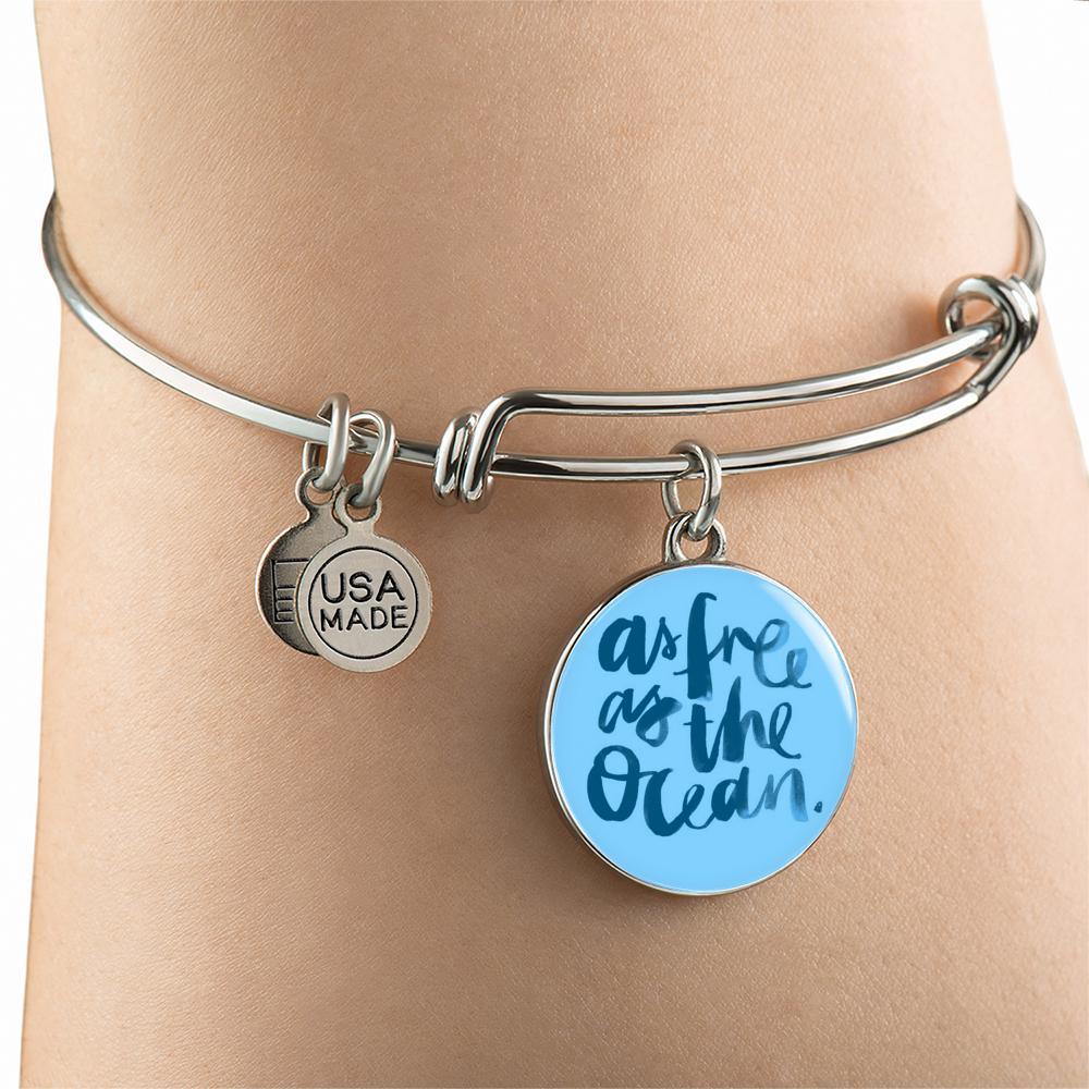Free As The Ocean Bangle Bracelet - Stylish Adjustable Boho Beach Jewelry for Women, Perfect for Summer Vacations & Beach Parties