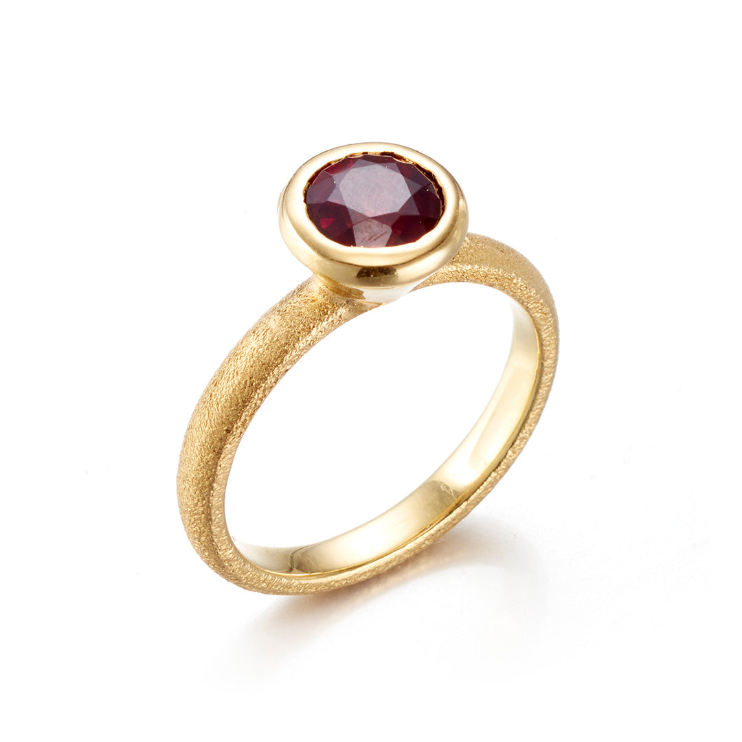 Rhodolite Garnet Aspen Ring for Women - Elegant Purple Gemstone Jewelry for Engagement, Wedding & Special Occasions