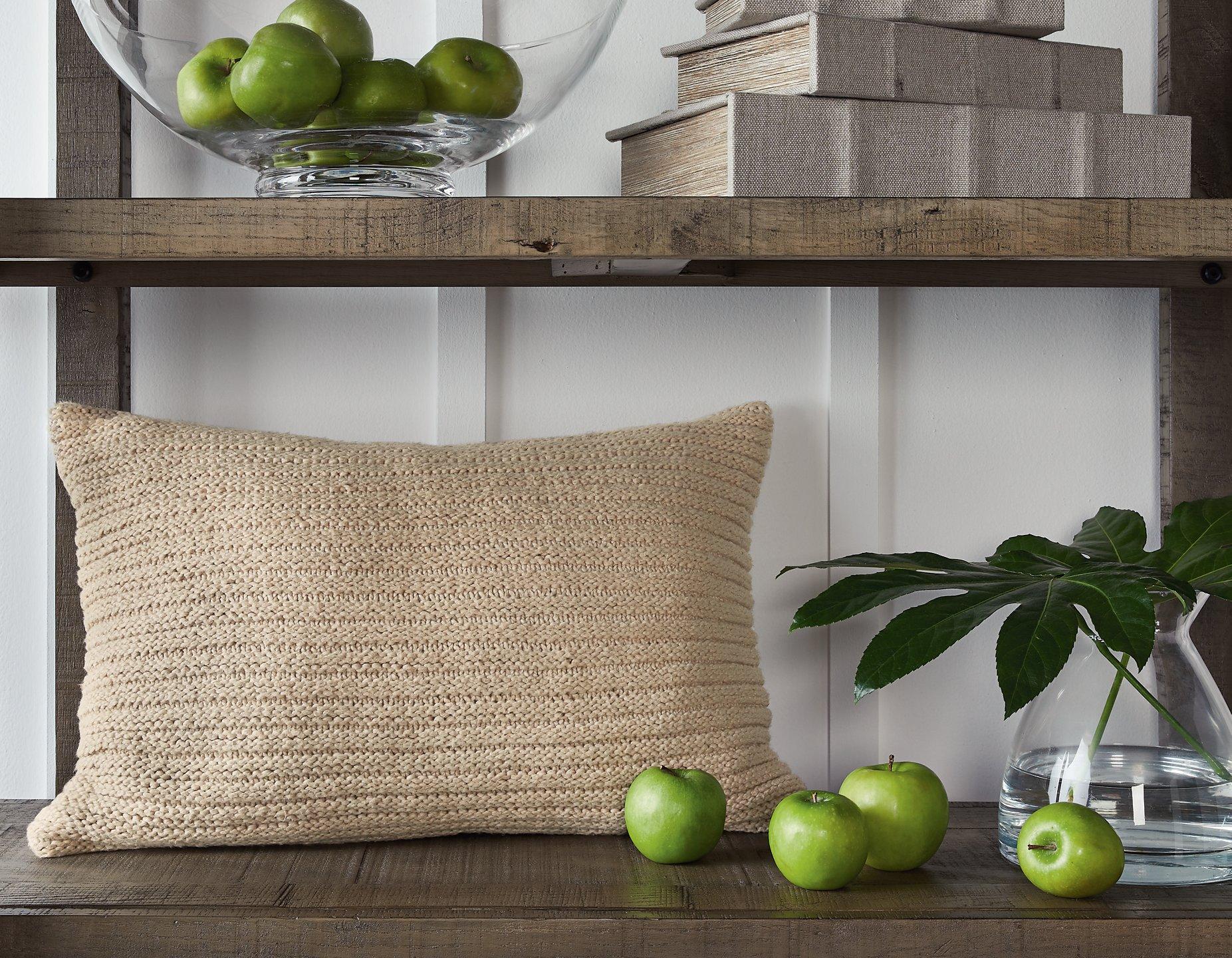 Abreyah Pillow - Ultra Soft Memory Foam Pillow for Neck & Back Support - Perfect for Side, Back & Stomach Sleepers - Home, Office & Travel Use