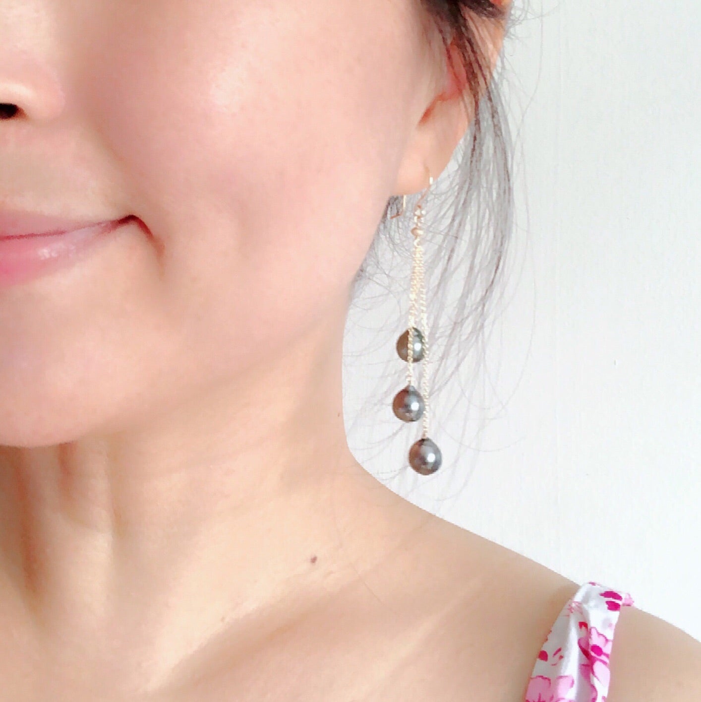 LILA Tahitian Pearl Earrings (E547) - Elegant & Timeless Jewelry for Women, Perfect for Weddings, Parties & Special Occasions