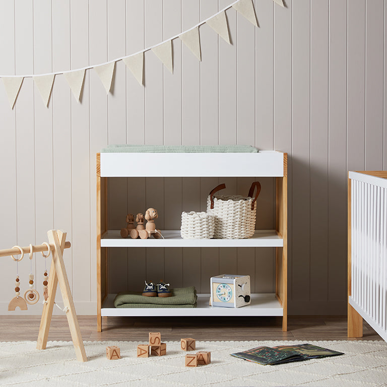 White & Natural Wooden Baby Changing Table - Safe, Sturdy Nursery Furniture for Diaper Changes & Baby Care - Perfect for Newborns & Toddlers
