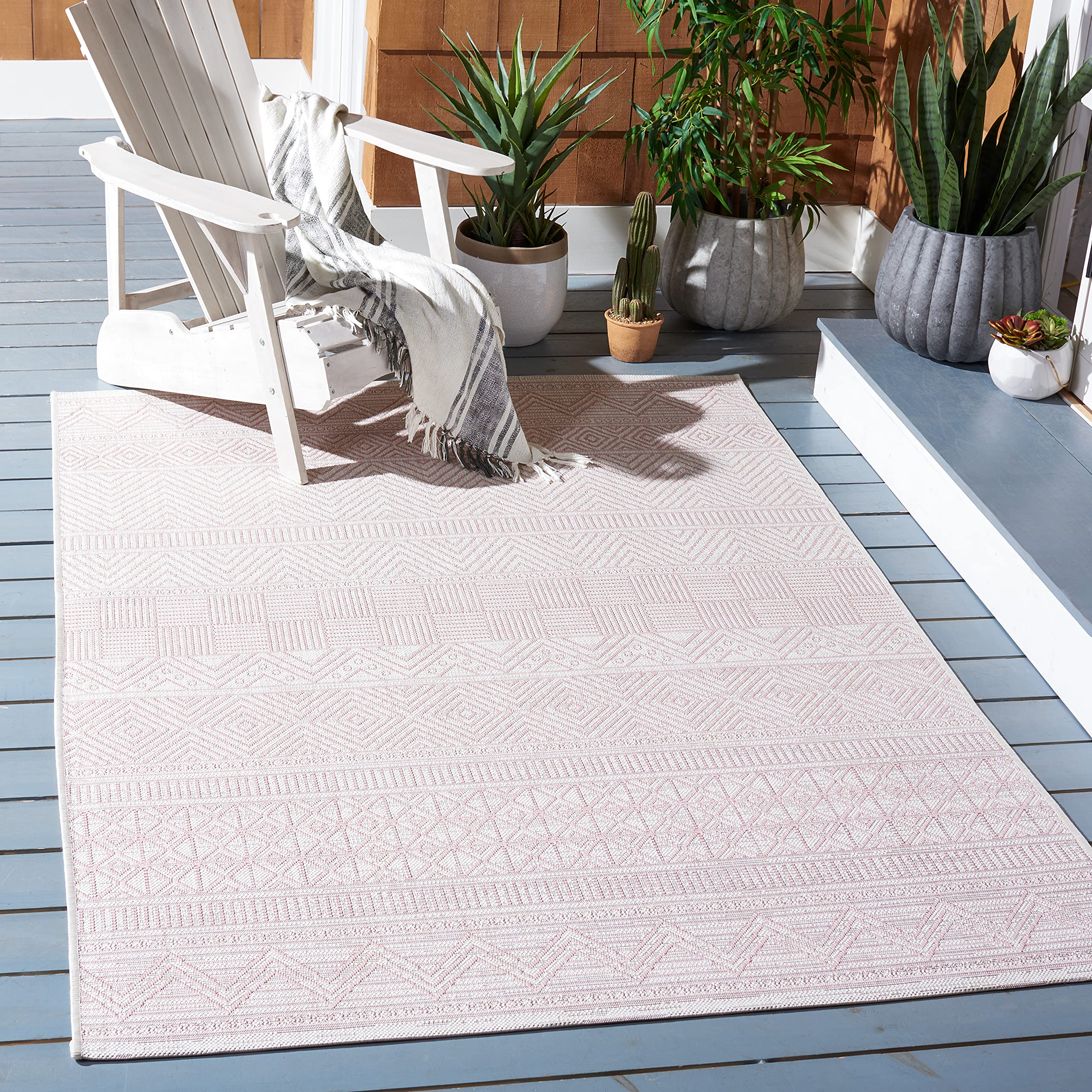 SAFAVIEH Courtyard Collection 6'7