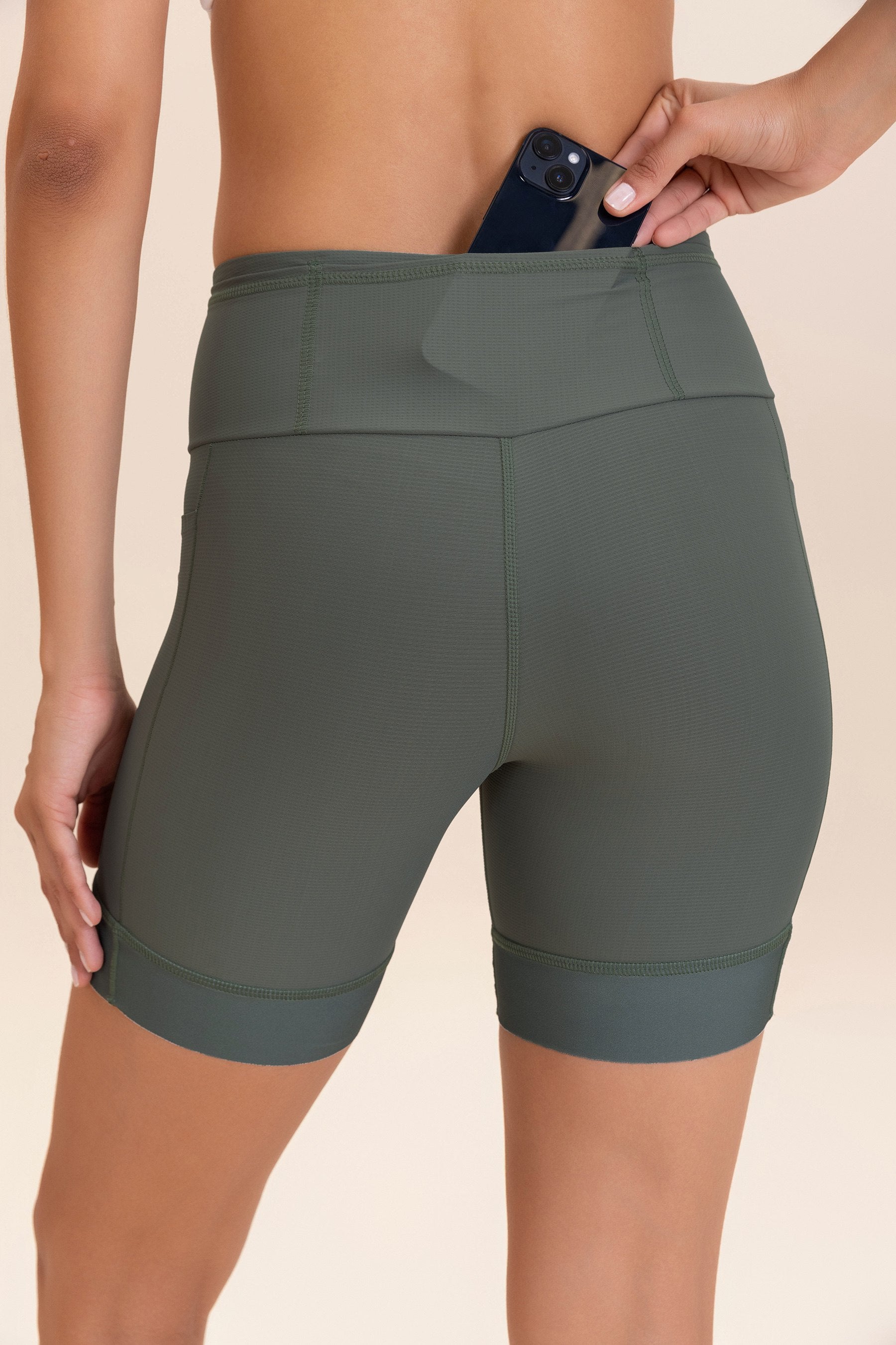 Bermuda 6-Pocket Running Shorts for Men - Lightweight & Breathable for Gym, Jogging & Outdoor Sports