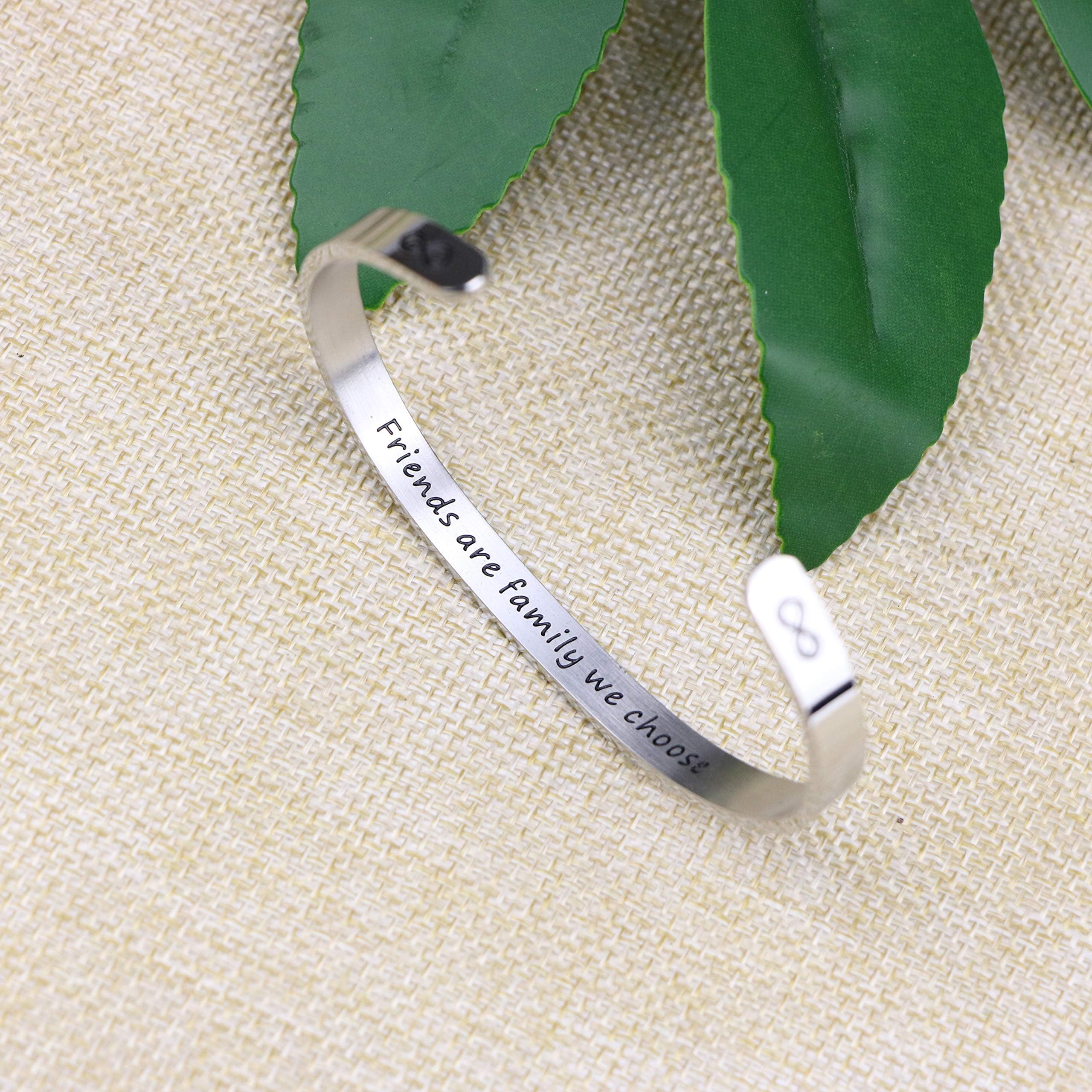 JoycuFF Inspirational Bracelets for Women - Funny Sister Jewelry Gifts, Mantra Cuff Bangle for Her - Perfect for Birthdays, Anniversaries & Sister Bonding Moments
