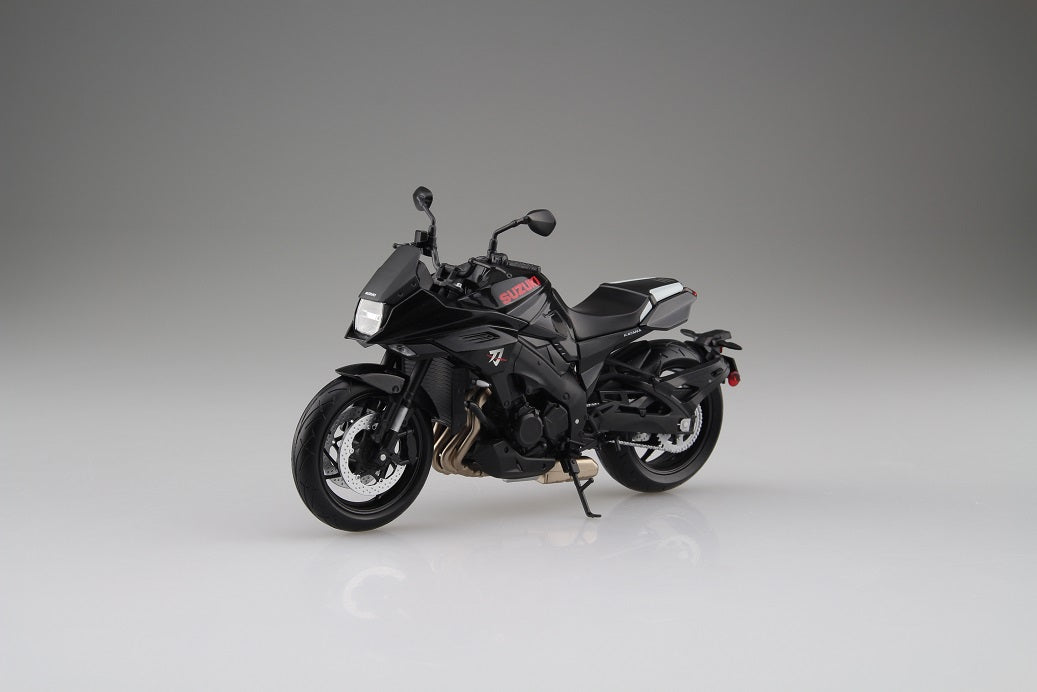 1/12 Scale AOSHIMA SUZUKI GSX-S1000S KATANA Motorcycle Model Kit - Glass Sparkle Black - Perfect for Collectors & Model Builders - Display for Home, Office or Hobby Room