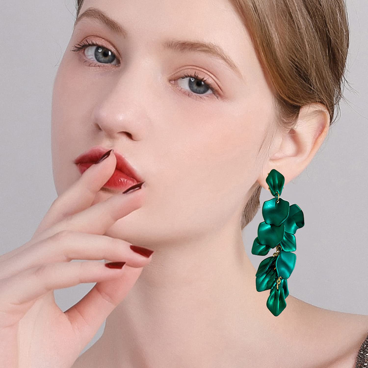 YUNXI Long Acrylic Petal Earrings for Women - Elegant Resin Rose Flower Drop Dangle Earrings with Floral Tassel Design - Perfect Gift for Birthday, Wedding, Party & Special Occasions