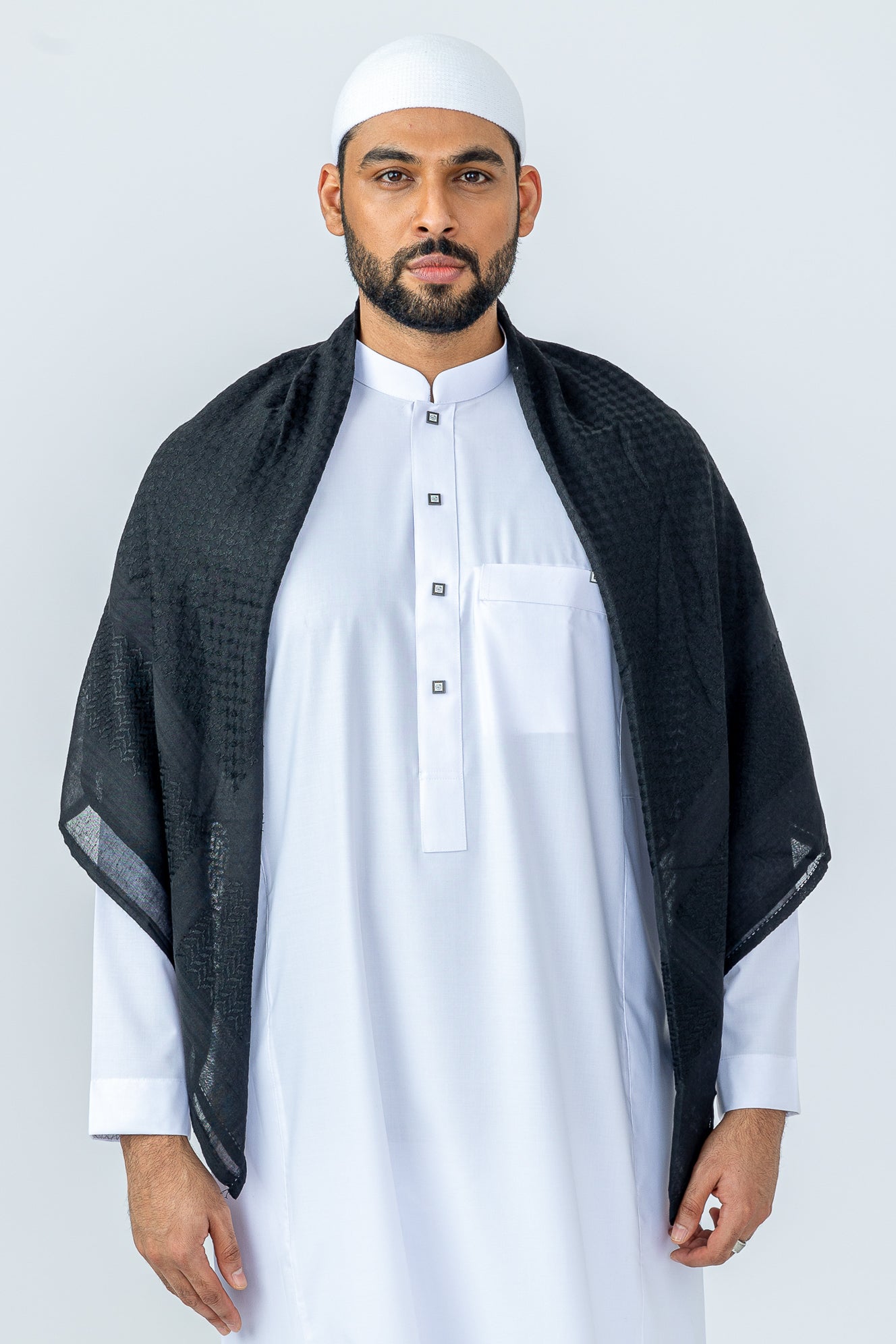 Authentic Arab Black Shemagh Scarf - Traditional Middle Eastern Head Wrap for Men & Women - Perfect for Outdoor, Hiking, and Desert Adventures
