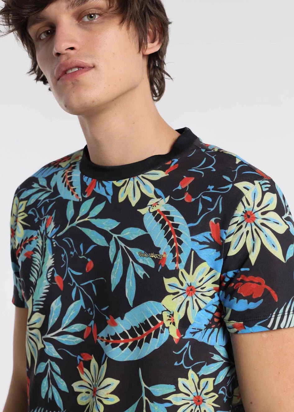 Six Valves Tropical Cotton T-Shirt for Men - Breathable Summer Casual Tee - Beach Vacation & Outdoor Activities