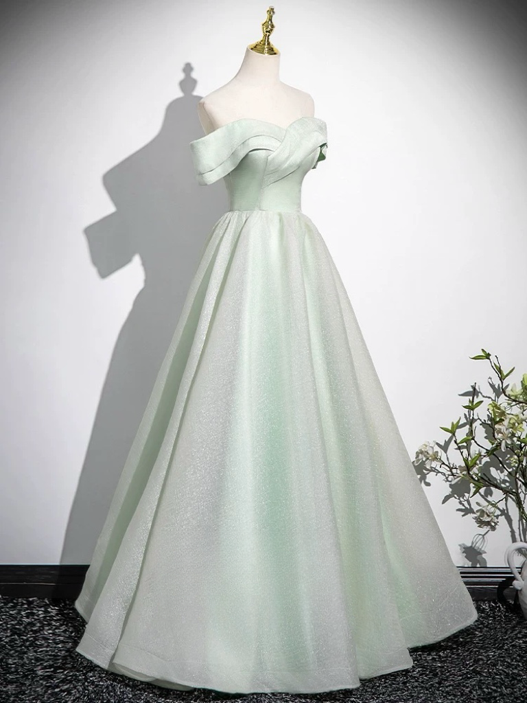 Elegant A-Line Off Shoulder Tulle Long Prom Dress in Emerald Green - Formal Evening Gown for Homecoming, Ball, Wedding Guest & Special Occasions