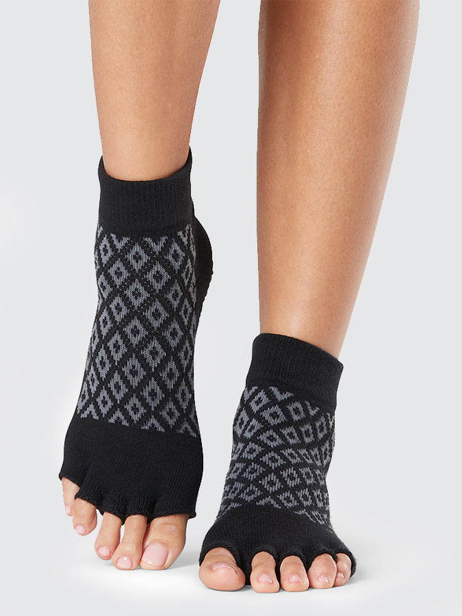 ToeSox Women's Ankle Half Toe Non-Slip Yoga Grip Socks - Perfect for Hot Yoga, Pilates & Barre Workouts