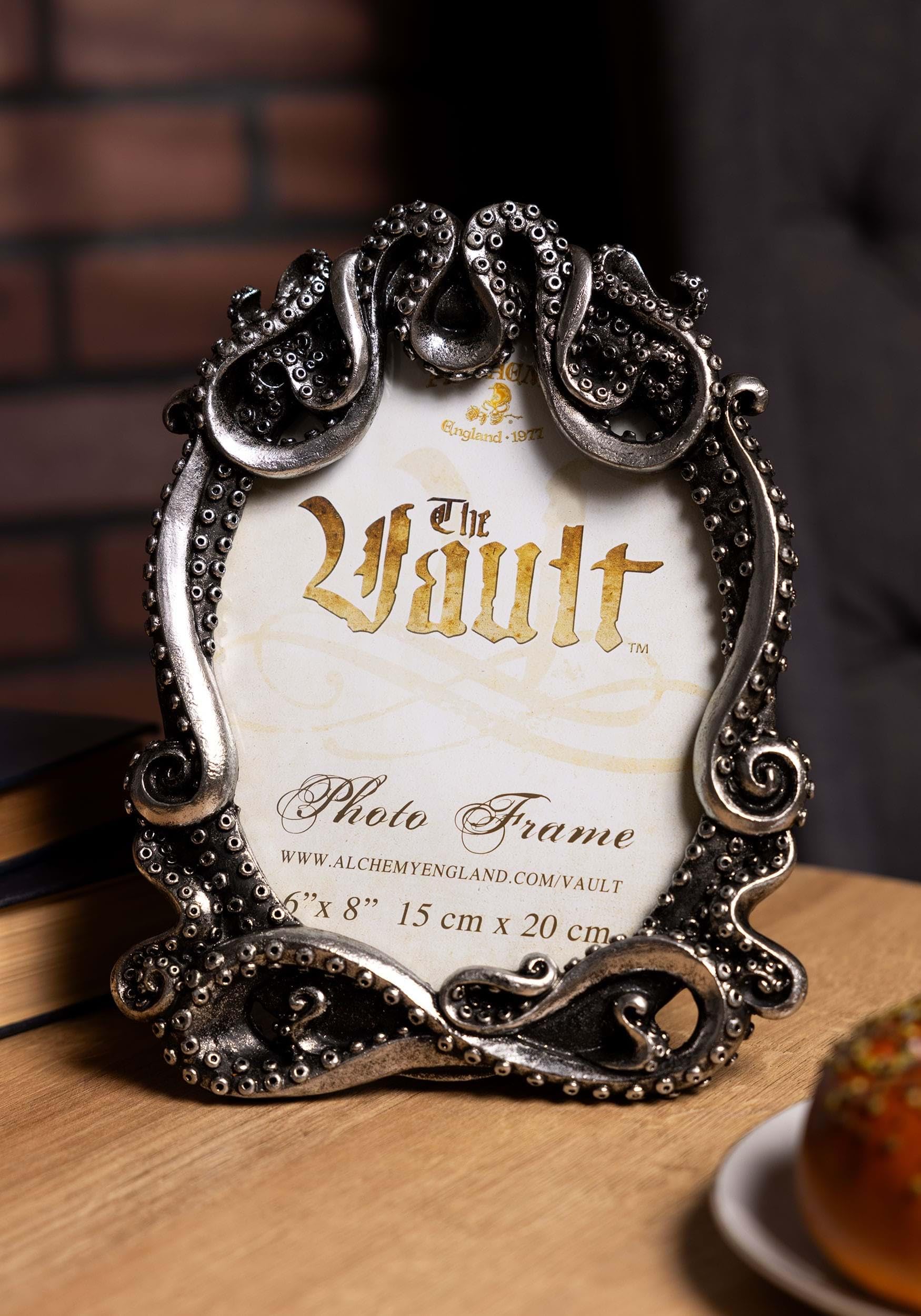 Alchemy Kraken Photo Frame Ornament 18.5x23.5cm (7.3x9.3 Inches) - Unique Octopus-Themed Wall Decor for Home, Office & Gifts | Perfect for Displaying Memories in Living Room, Bedroom or Workspace