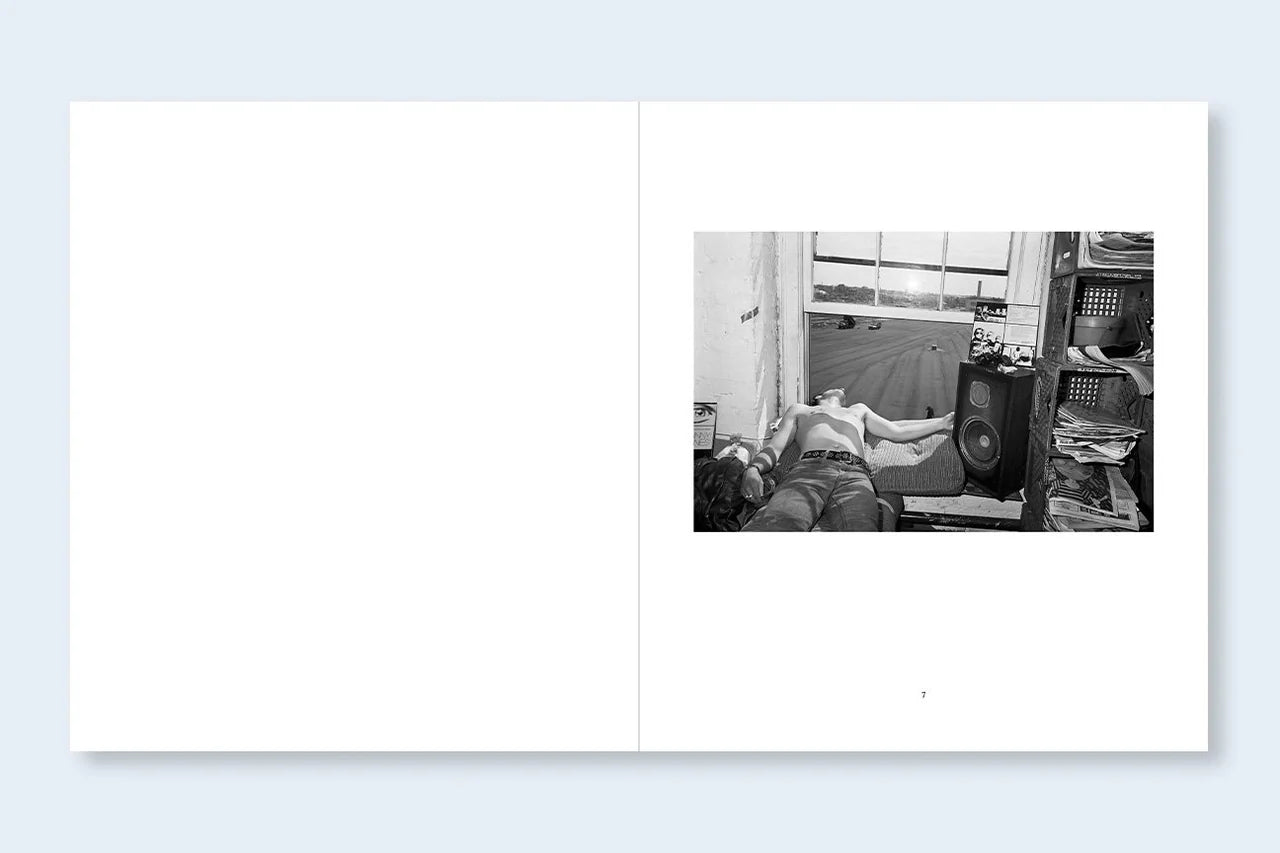 Americans Seen - Captivating Photography Book by Sage Sohier | Perfect for Art Lovers, Photography Enthusiasts & Home Decor