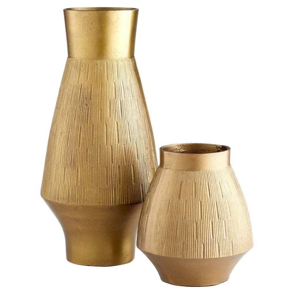 Cyan Design 11356 Aria Vase - Elegant Gold Decorative Vase for Home Decor, Wedding Centerpiece, and Luxury Gift Giving