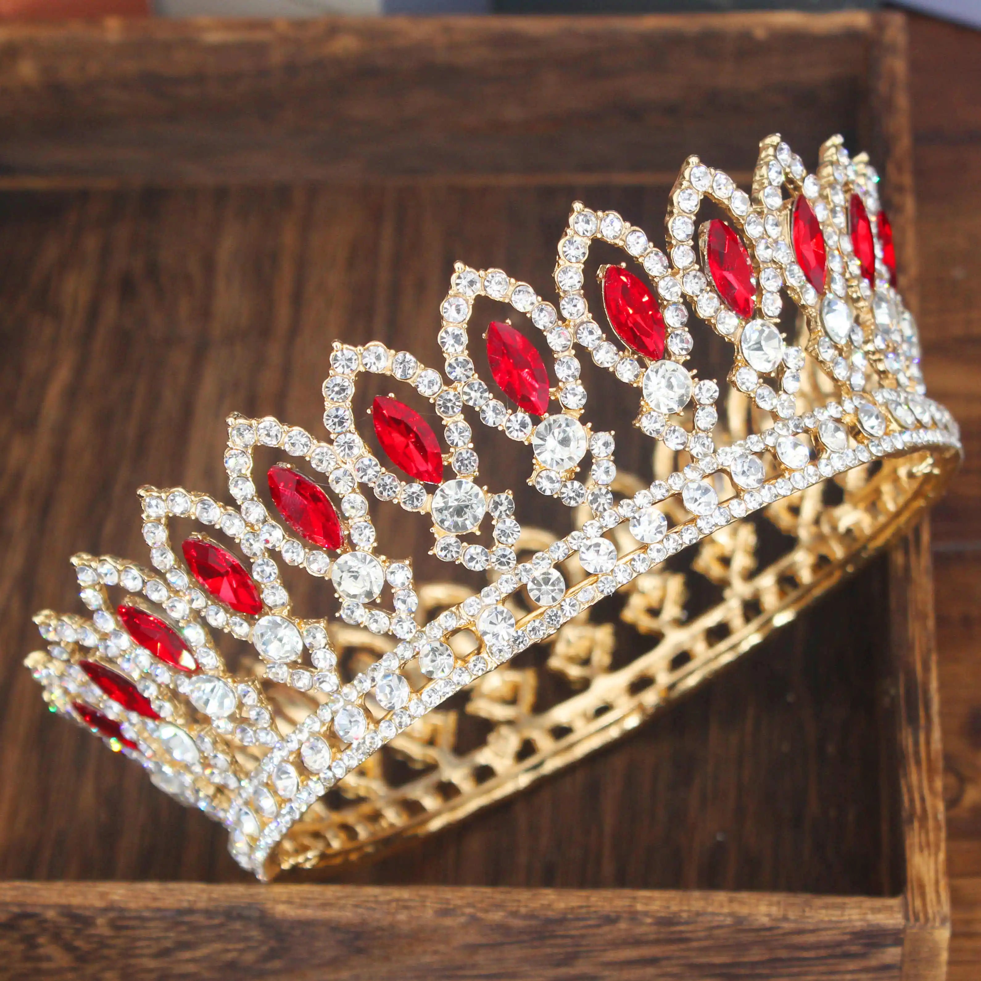 Crystal Queen Wedding Tiara Crown - Baroque Bridal Headpiece for Women | Elegant Bride Hair Jewelry Accessories for Weddings, Pageants & Special Occasions