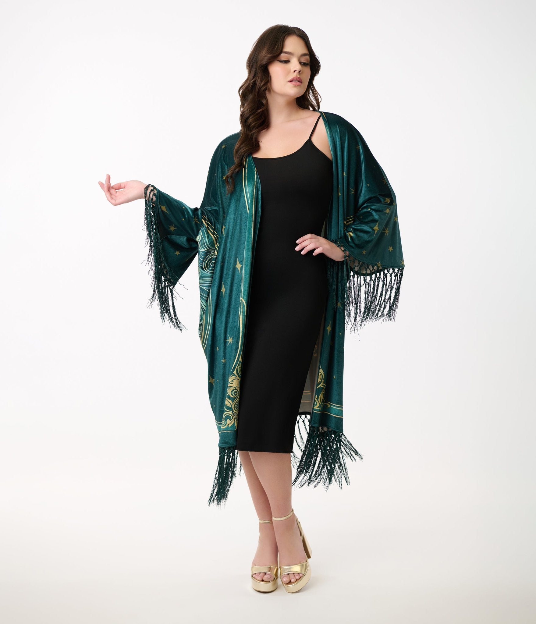 Vintage 1930s Green Art Nouveau Fringe Kimono - Elegant Retro Japanese Robe for Women, Perfect for Costume Parties, Themed Events & Boho Fashion Photography