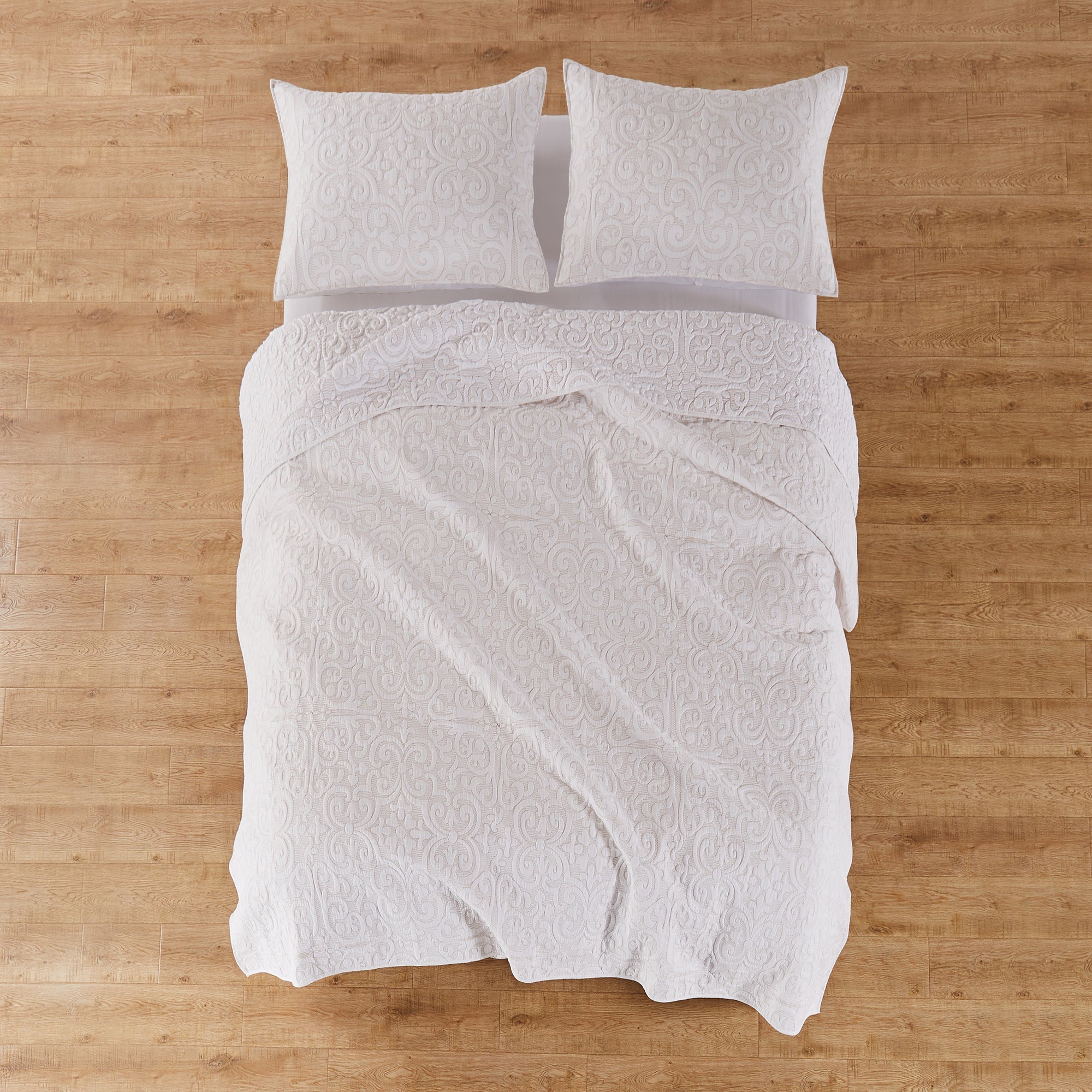 Sherbourne Stitch Quilt - Soft & Cozy Bedspread for All Seasons | Perfect for Bedroom, Guest Room, or Dorm Decor | Machine Washable & Wrinkle-Resistant