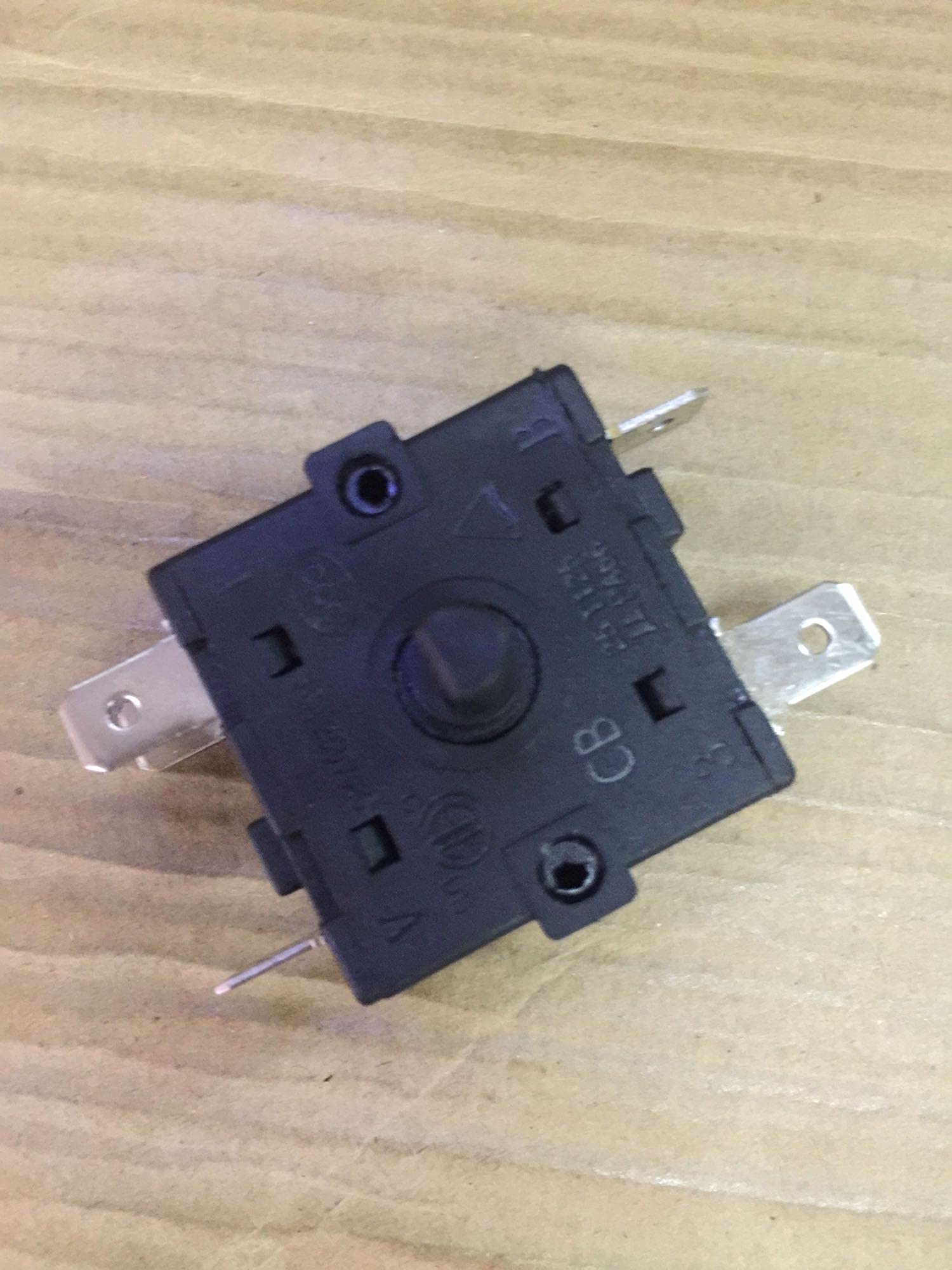 2PCS Electric Heater Oil Change Switch 25T125 PA66 Heating Switch with 5-Cycle Gear - Perfect for Automotive Heating Systems & Industrial Equipment Maintenance