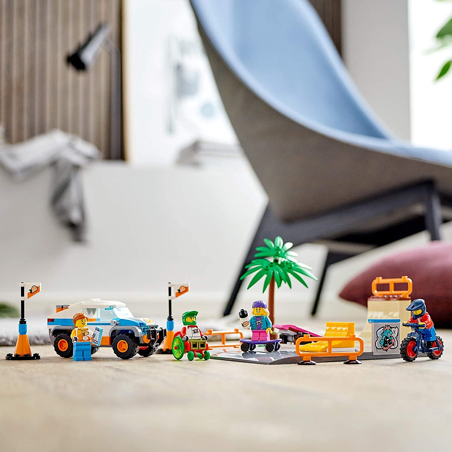 LEGO City Skate Park 60290 Building Kit - 195 Piece Construction Toy for Kids Ages 6+ | Creative Play, STEM Learning, Birthday Gift | Perfect for Indoor Playtime & Building Skills Development
