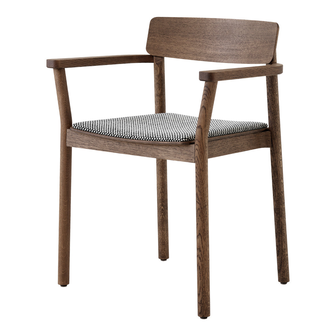Betty TK11 Armchair - Modern Accent Chair for Living Room, Bedroom & Office - Comfortable Upholstered Lounge Chair with Sturdy Metal Legs - Perfect for Relaxing, Reading & Decorating Your Home