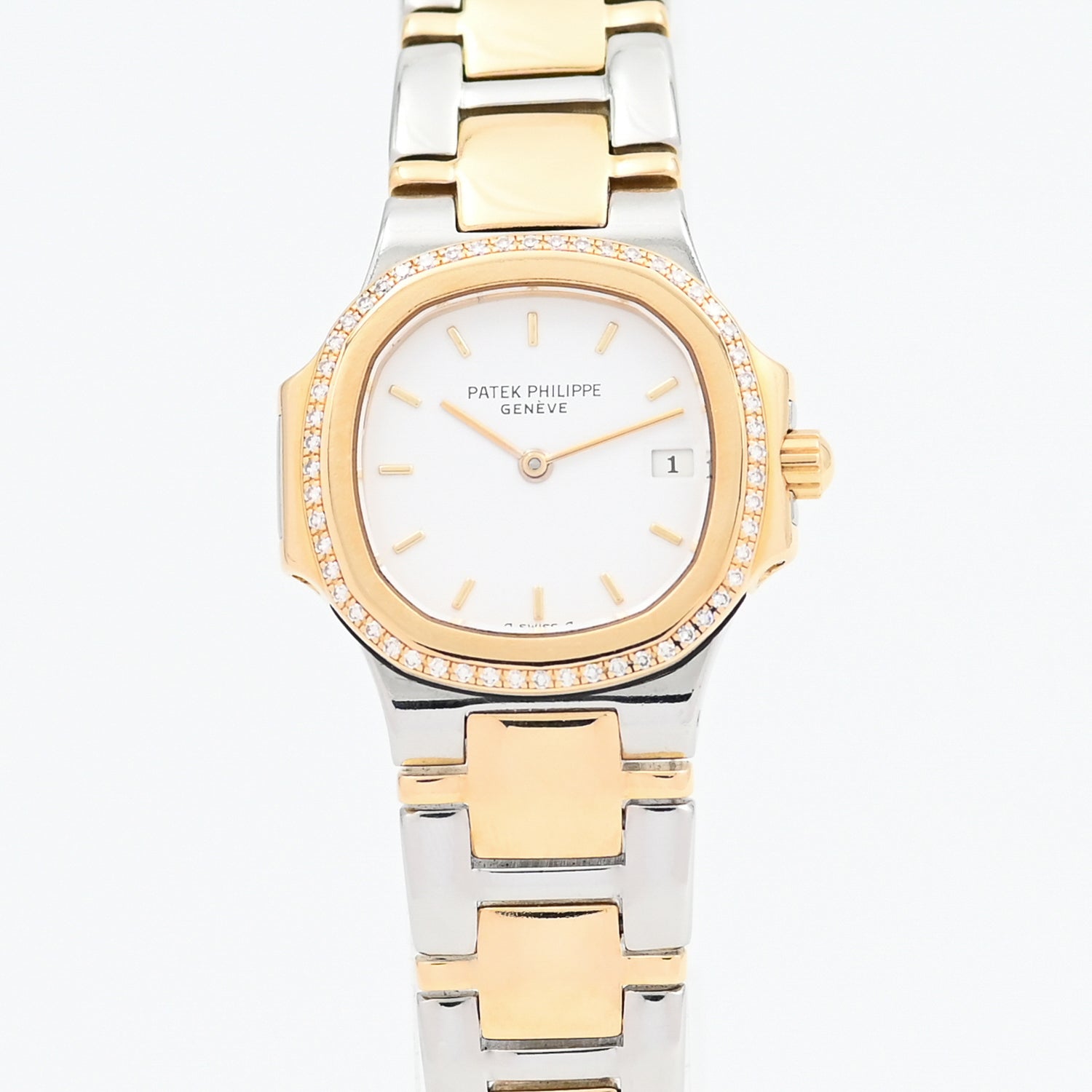 Luxury Patek Philippe Nautilus 26mm Diamond Ladies Watch 1994 - Perfect for Elegant Occasions & Collector's Item
