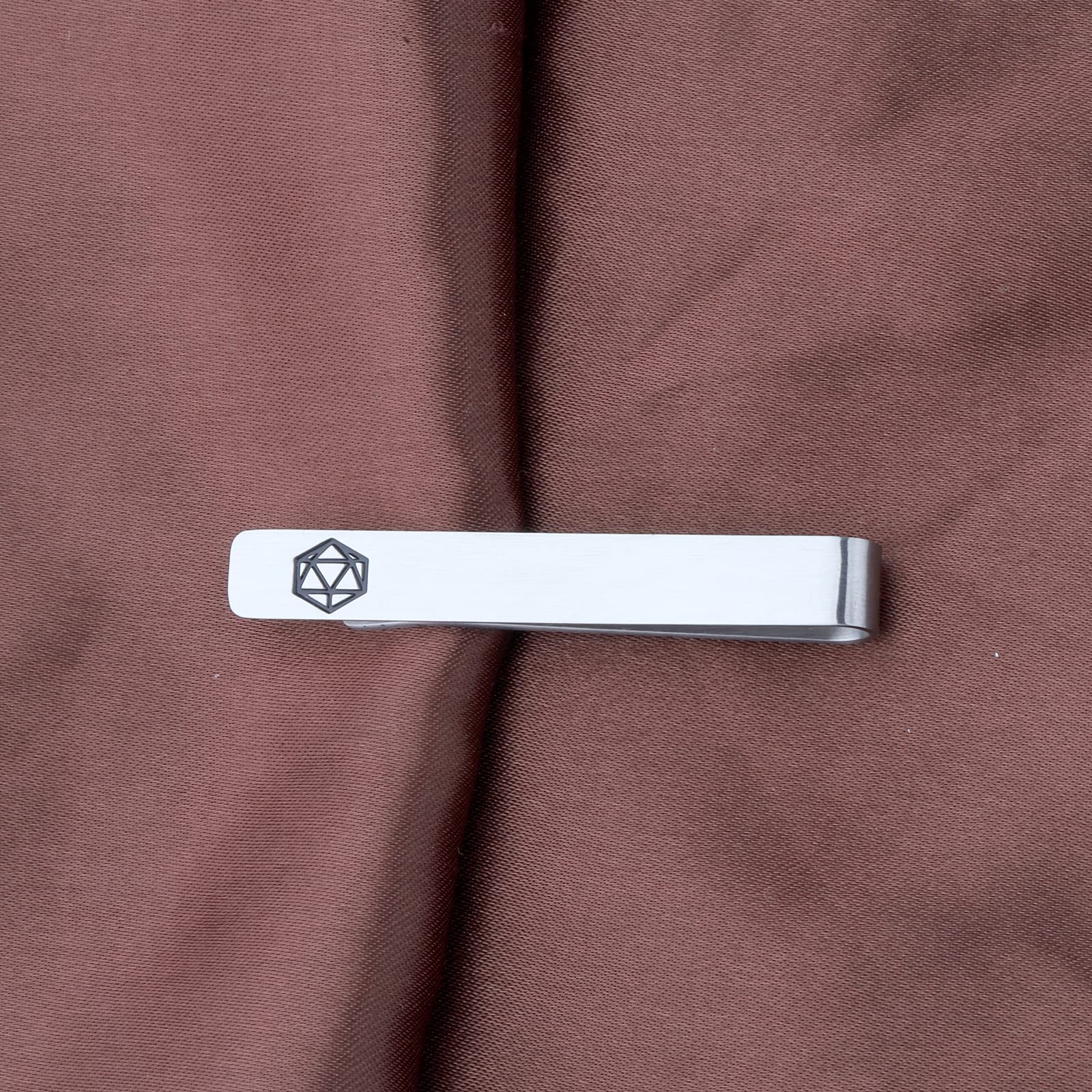 D20 Dice Tie Clip - Unique Dungeons & Dragons Tie Pin for Gamers & D&D Enthusiasts - Perfect Gift for Tabletop RPG Players & Dungeon Masters