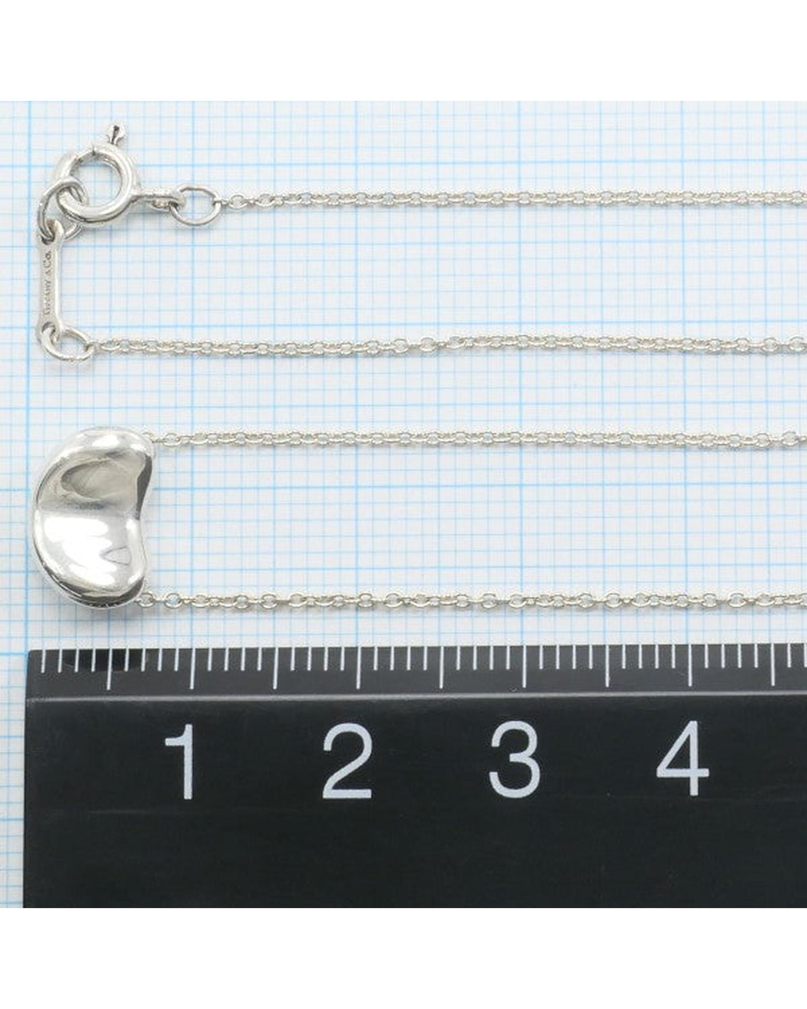 Stylish Bean Pendant Necklace for Women - Minimalist Jewelry Gift for Her - Perfect for Everyday Wear & Special Occasions