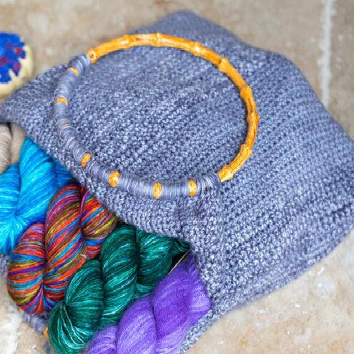 Crochet Handbag Pattern - Monokrom Worsted Yarn DIY Knitting Tutorial for Beginners | Perfect for Beach, Shopping & Everyday Use