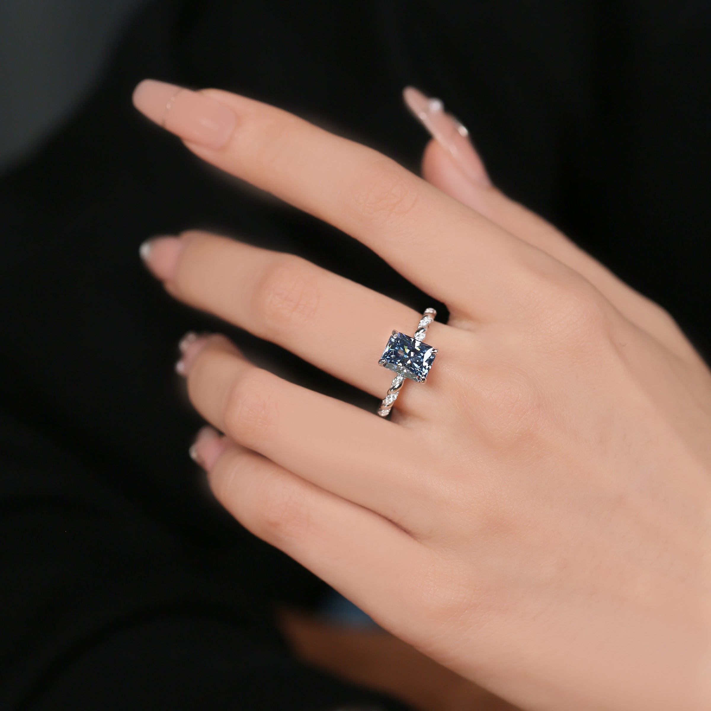 Twilight Whisper: Radiant Cut Moissanite Ashes Ring for Women | Elegant Memorial Jewelry for Loved Ones | Perfect for Remembrance Ceremonies & Special Occasions