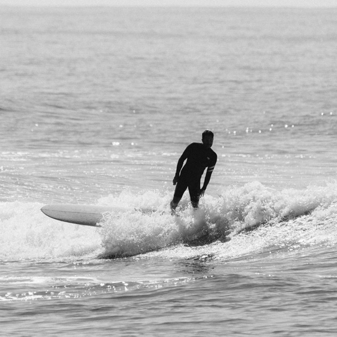 CJ Nelson Neo Classic 9'5 Surfboard - Tan Thunderbolt Silver - Premium Longboard for Wave Riding & Beach Lifestyle