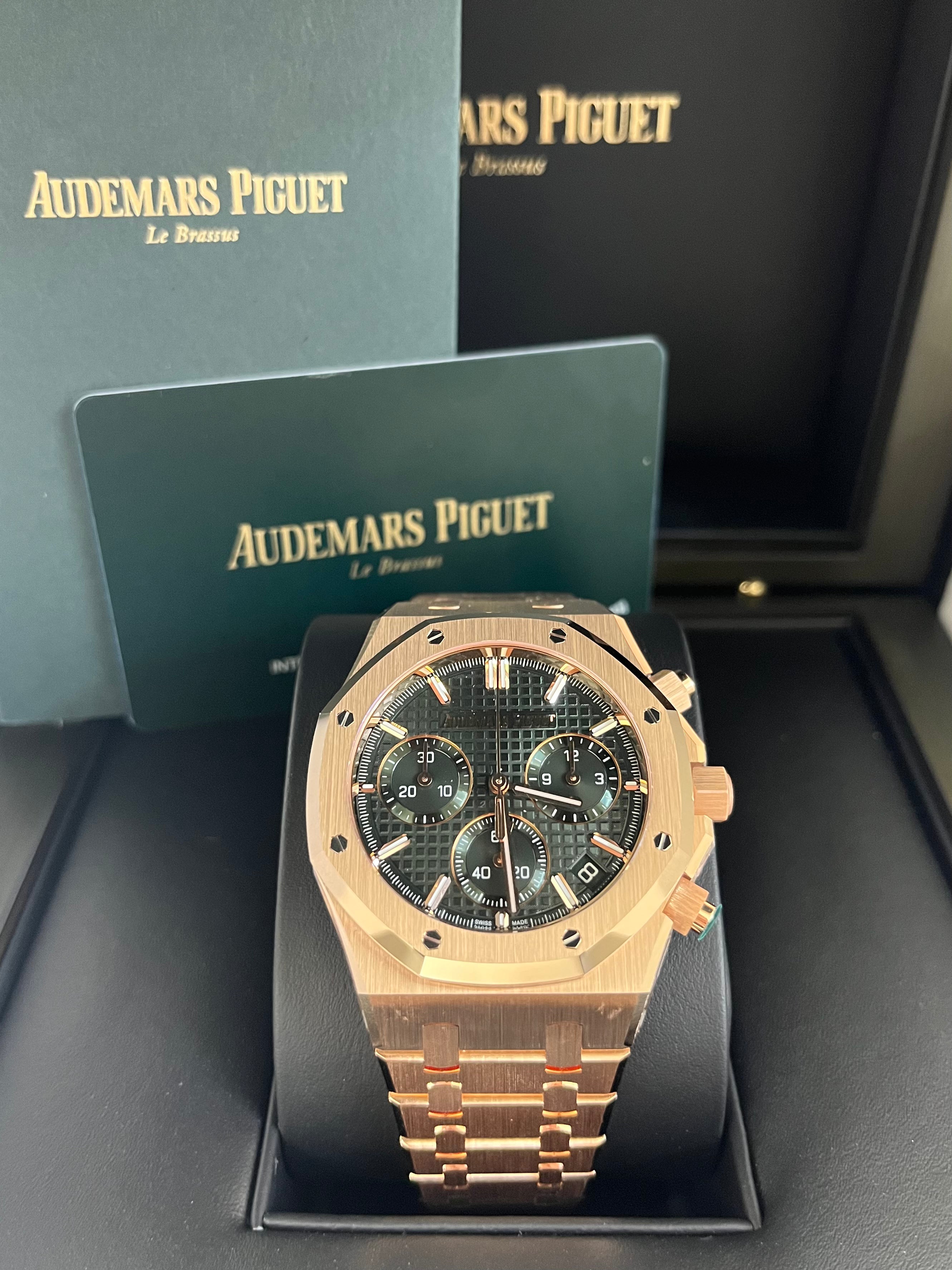 Audemars Piguet Royal Oak Chronograph 41mm Rose Gold Watch with Green Dial - Ref 26240OR.OO.1320OR.08 - Luxury Men's Chronograph for Business, Events & Special Occasions
