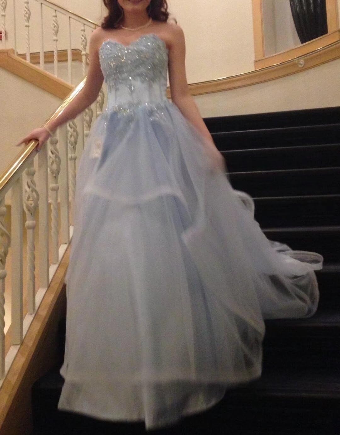 Elegant Lace Applique Quinceanera Dresses with Beaded Symmetrical A-Line Design - Perfect for Wedding, Prom & Special Occasions