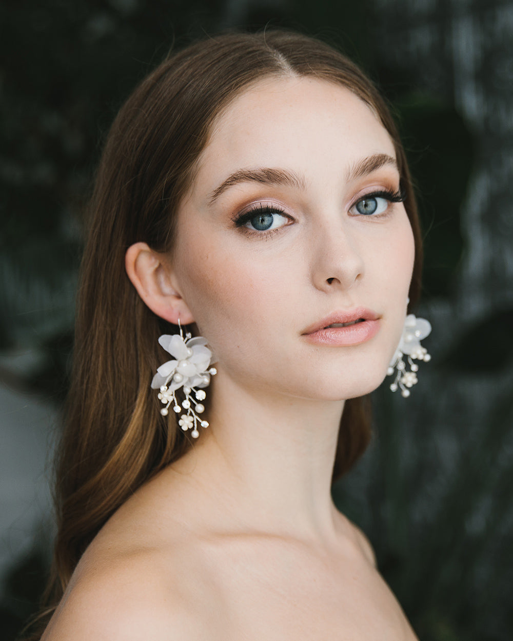 Elegant Tulle Flower Dangle Earrings for Women - Boho Chic Wedding Party Jewelry Accessories - Perfect for Bridesmaids, Prom, and Special Occasions