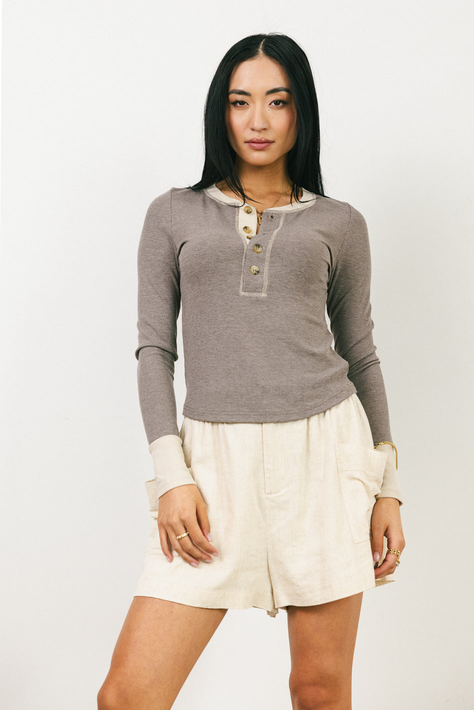 Elise Ribbed Brown Top for Women - Stylish Casual & Layering Essential for Fall & Winter Outfits
