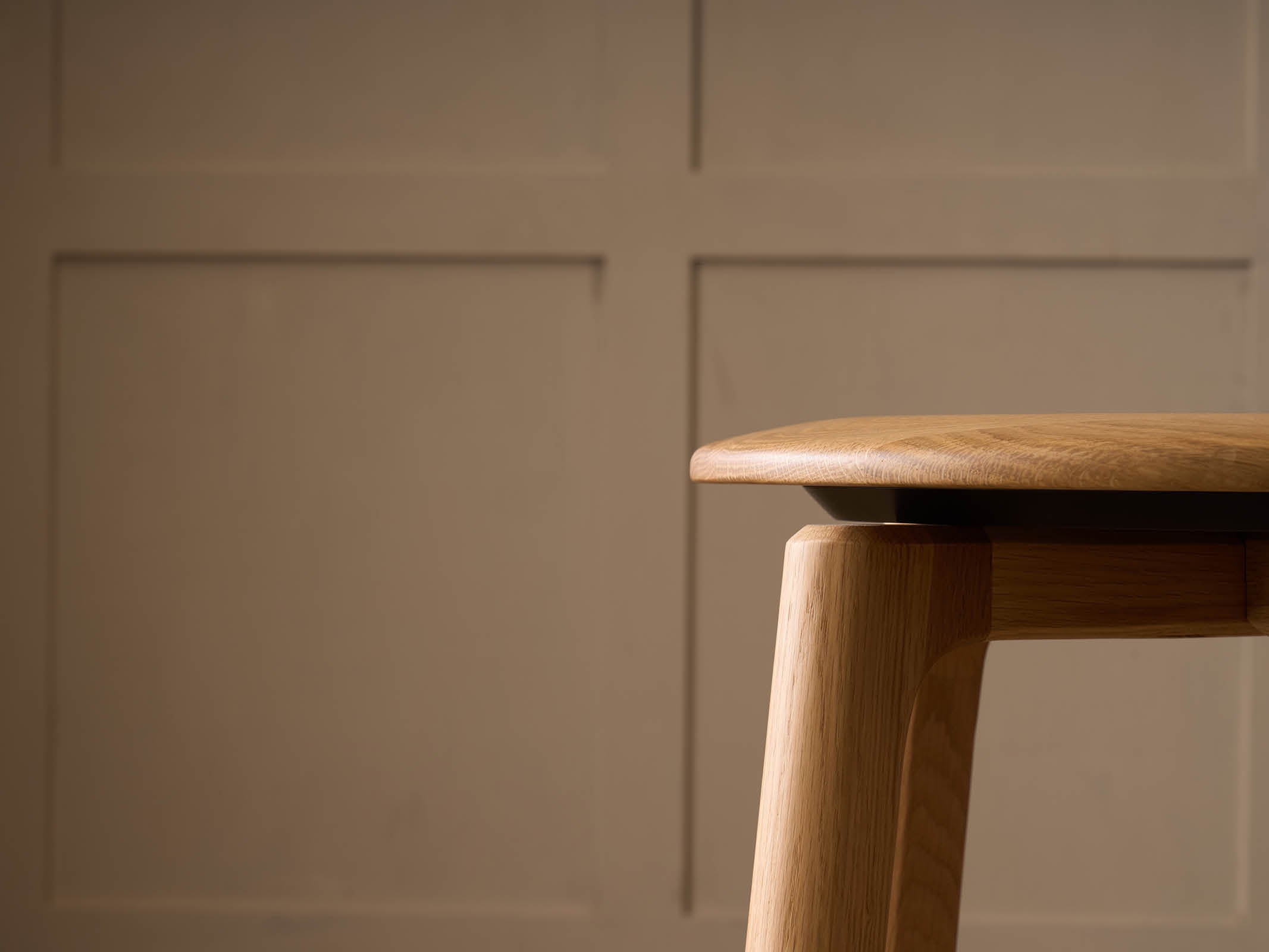 Glide Counter Stool Without Back - Modern Bar Stools for Kitchen Island, Breakfast Nook & Home Bar - Smooth Swivel & Adjustable Height