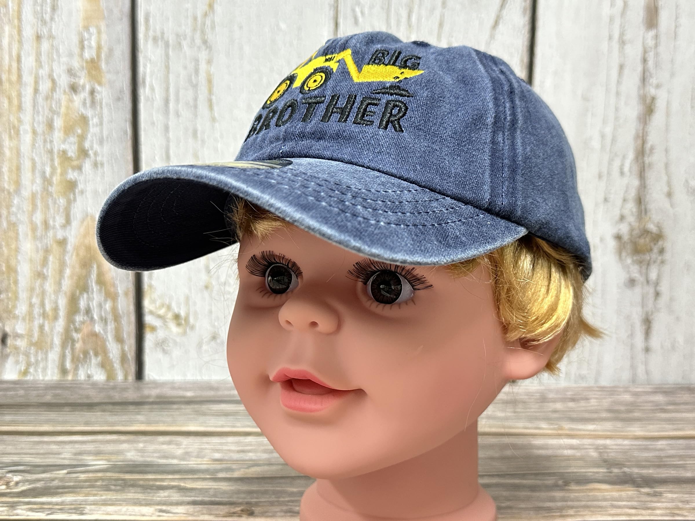 Embroidered Baseball Caps for Kids - Stylish & Comfortable for Outdoor Play