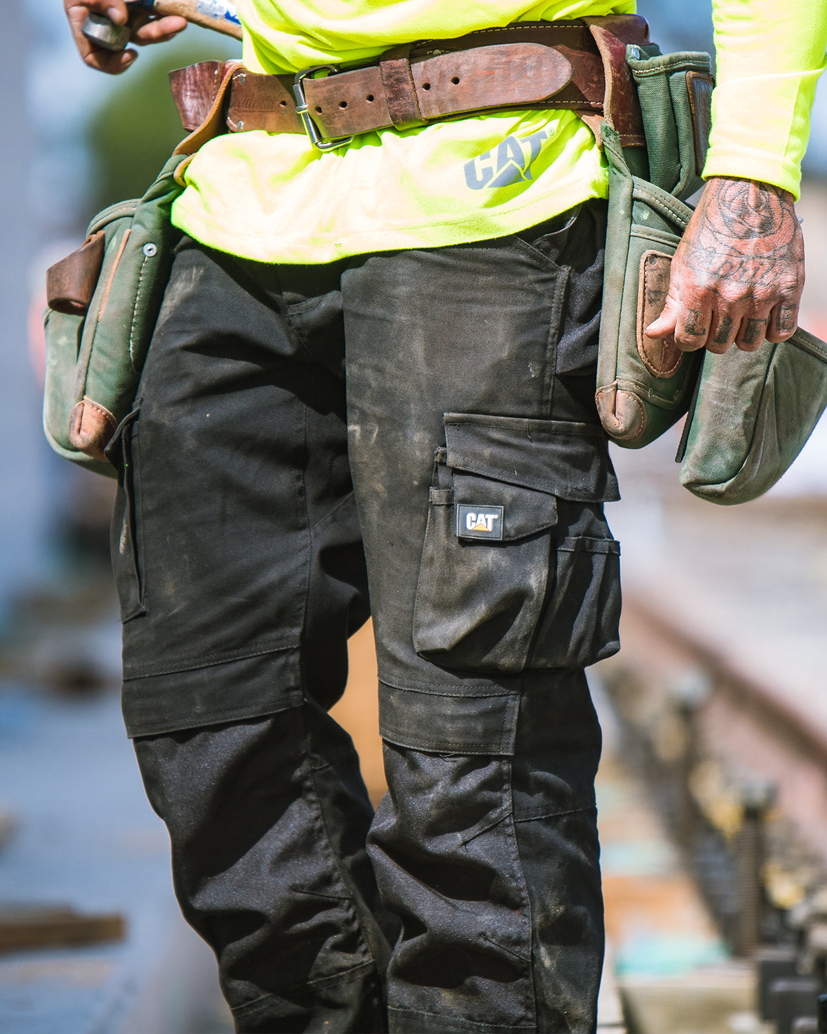 Men's Durable Work Pants - Heavy Duty Cotton Canvas Workwear for Construction & Outdoor Jobs - Comfortable Utility Pants for Carpenters, Mechanics & Handymen