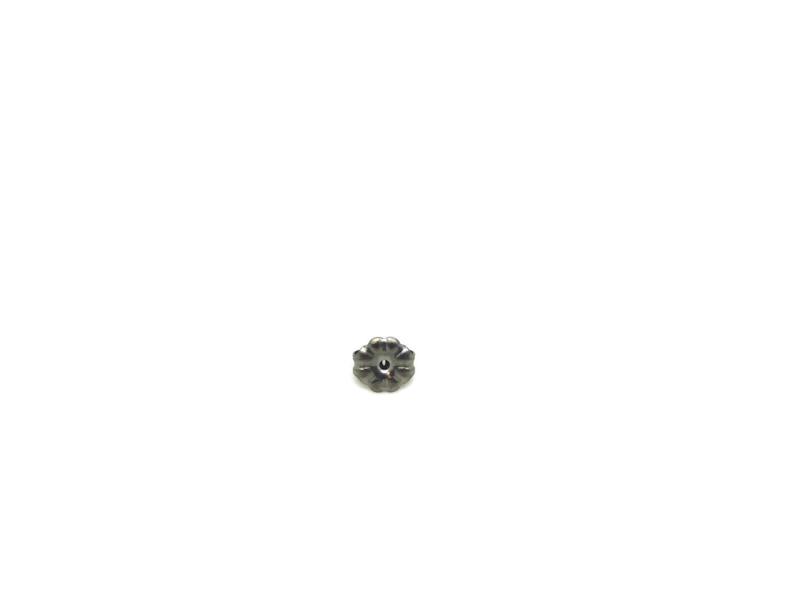 4.5mm Titanium Stud Earrings for Sensitive Ears - Hypoallergenic Crystals for Daily Wear
