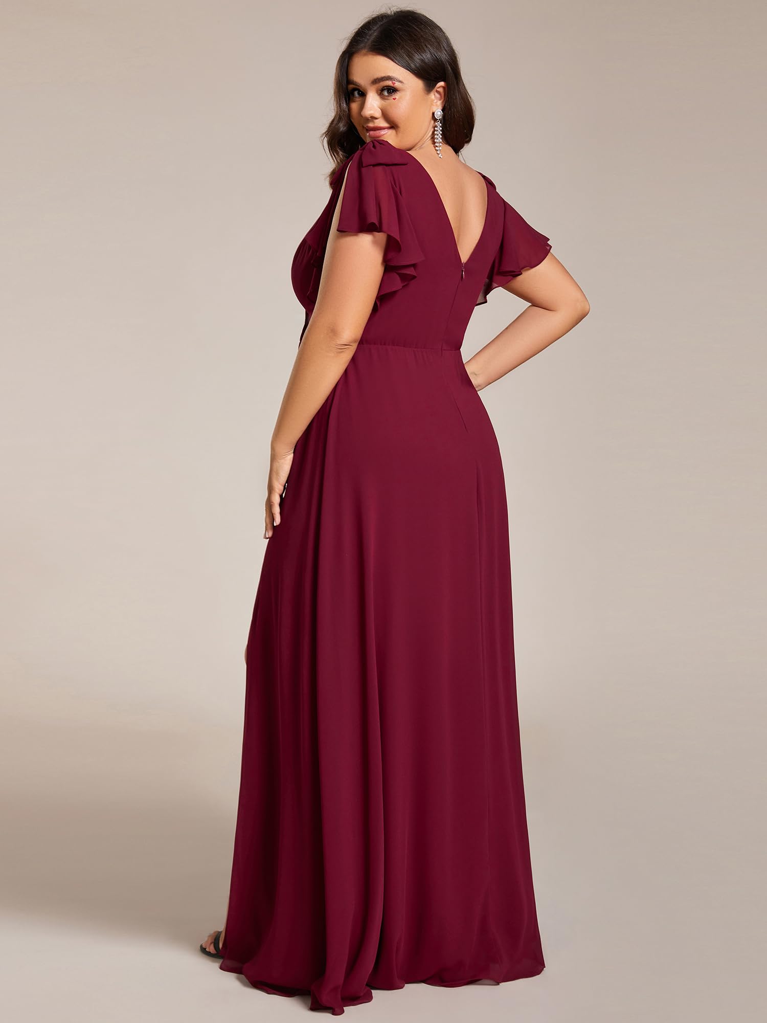 Ever-Pretty Plus Size Women's Summer Chiffon Bridesmaid Dress with Bowknot & Ruffle Sleeves - V-Neck A-Line Formal Gown 02080-DA | Perfect for Weddings, Parties & Special Occasions
