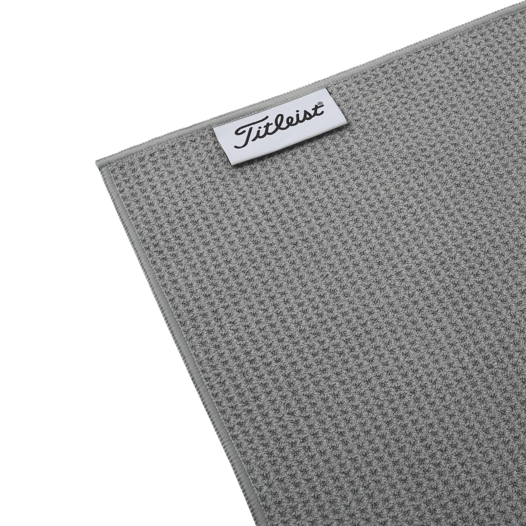 Titleist Golf Players Microfiber Towel - Premium Absorbent & Quick-Drying Golf Towel for Golfers - Perfect for Golf Course, Driving Range & Sports Training
