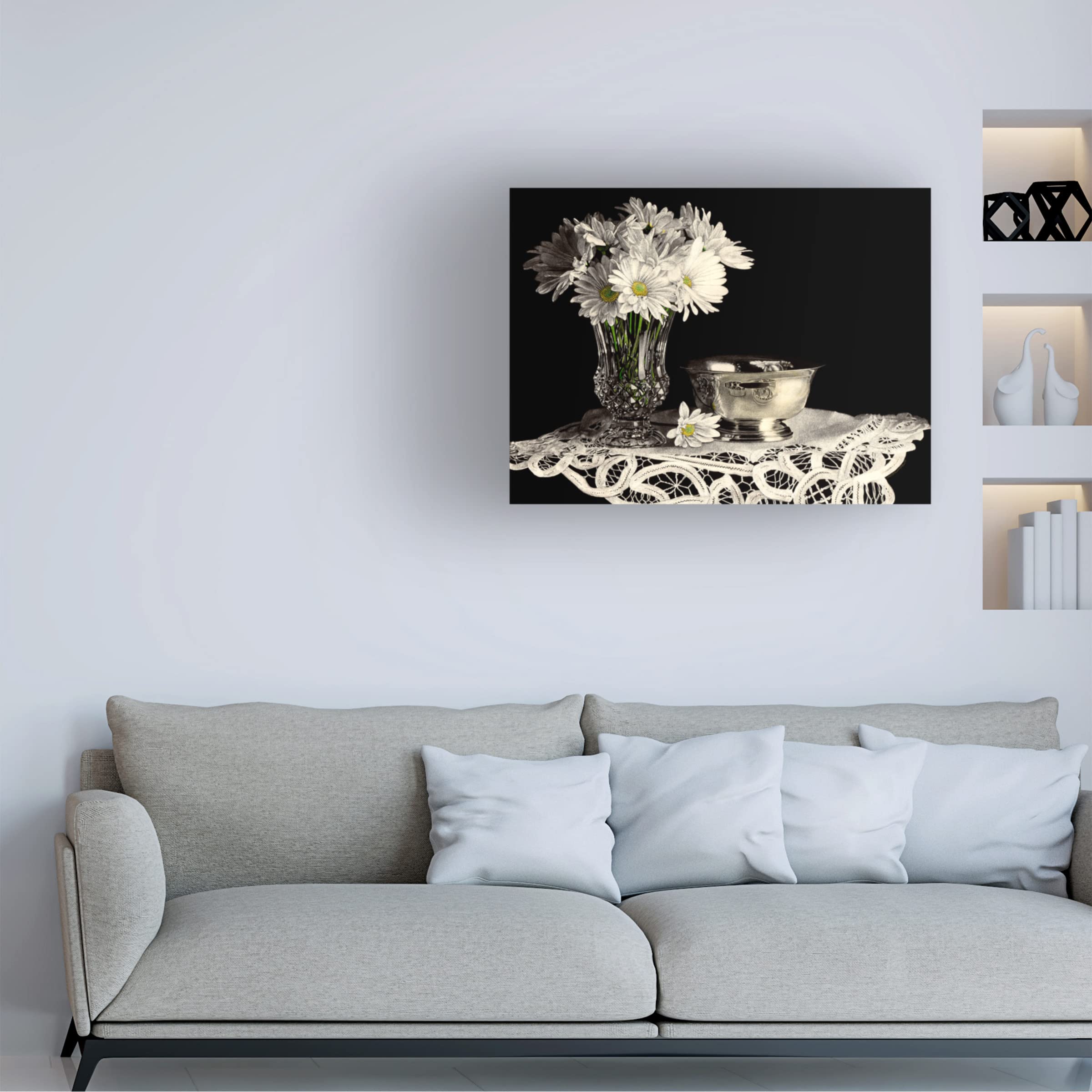 Trademark Fine Art 'Diapente' Canvas Wall Art by Sandra Willard - Modern Abstract Painting for Living Room, Bedroom & Office Decor