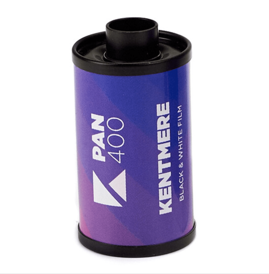 Kentmere Pan 400 ISO Black & White 35mm Film Roll - 24 Exposures for Classic Photography, Street Shots & Low Light Conditions