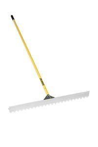 Midwest Rake Lute with Adjustable 24