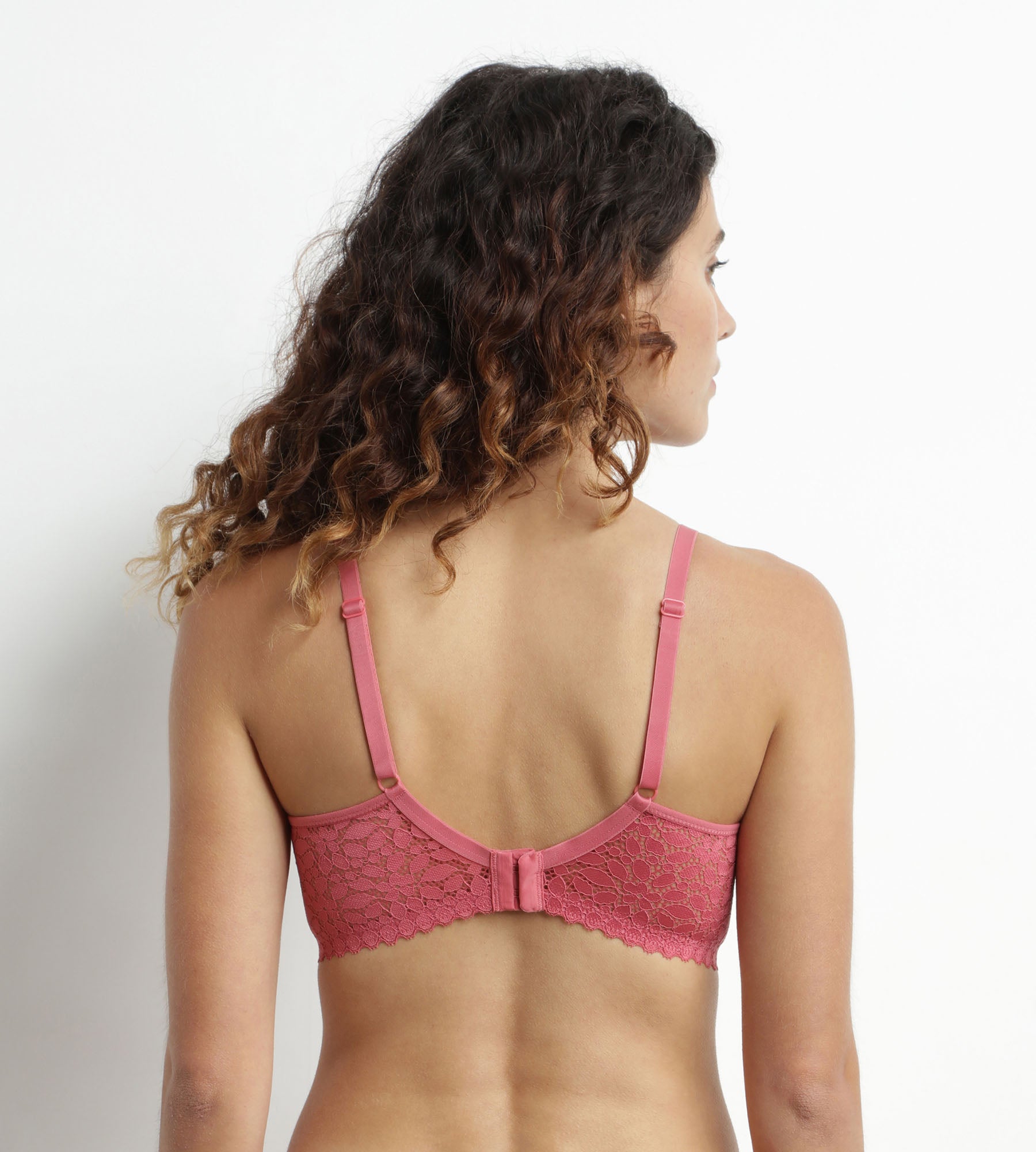 Floral Lace Triangle Bralette - Wireless Comfort Bra for Everyday Wear - Perfect for Yoga, Lounge & Casual Outfits