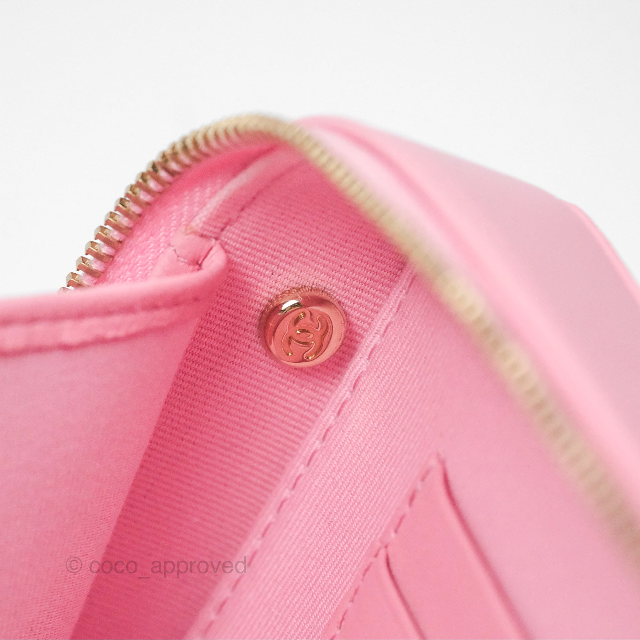Chanel Quilted Lambskin Camera Bag in Pink with Gold Hardware - Perfect for Everyday Use & Special Occasions