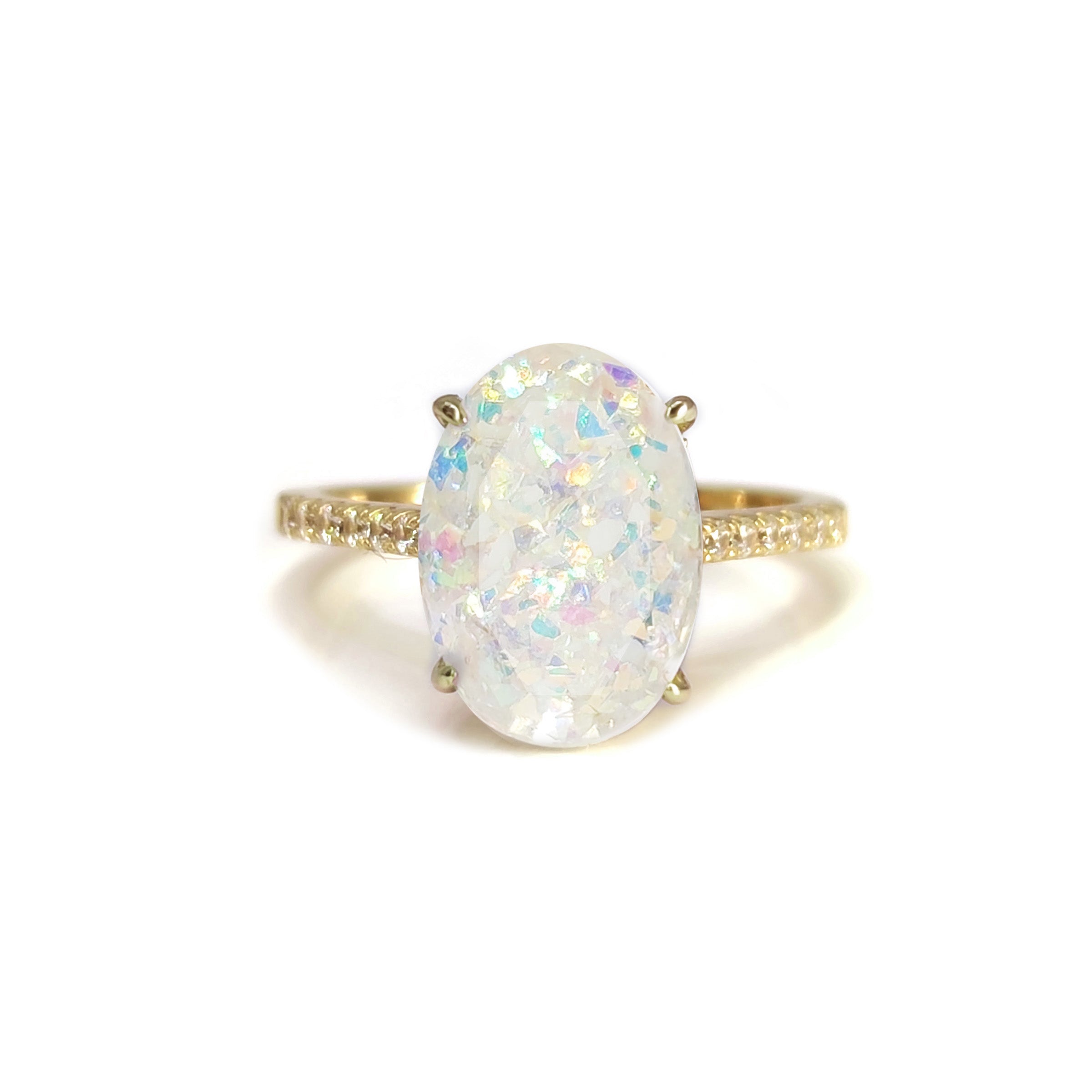 Elegant Oval Ashes Ring for Memorial Keepsake - Perfect for Honoring Loved Ones & Cherished Memories