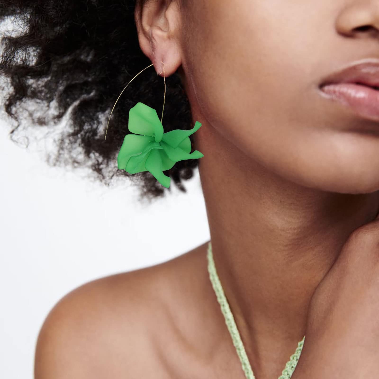 Boho Green Flower Earrings for Women - Gold Acrylic Rose Drop Dangle Earrings with Resin Floral Design, Long Hook Jewelry for Girls | Perfect for Weddings, Parties & Boho Fashion