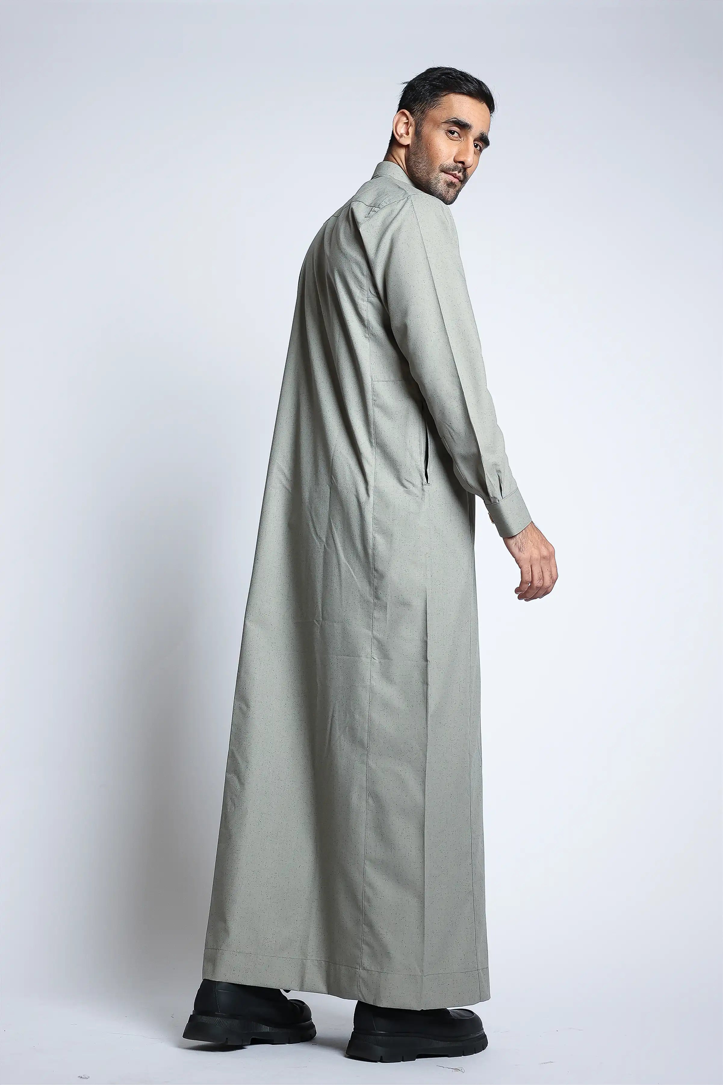 Premium J134 Ashwood Thobe for Men - Traditional Islamic Robe with Comfortable Cotton Fabric - Perfect for Eid, Prayer & Special Occasions
