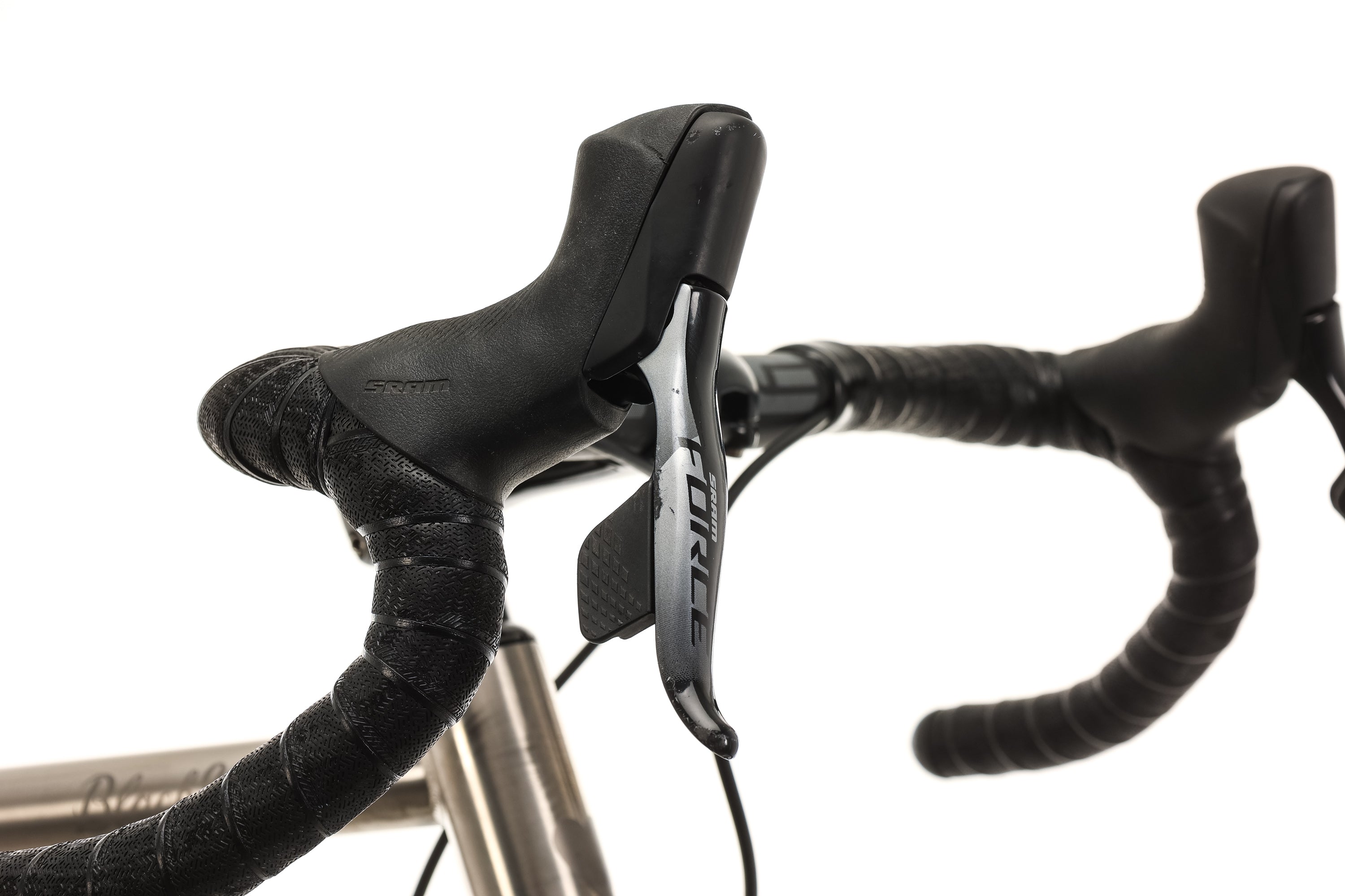 BlackHeart Bike Co. Allroad Titanium Road Bike 2022 - 56cm Lightweight Racing Bicycle for Men & Women - Perfect for Commuting, Endurance Rides & Competitive Cycling