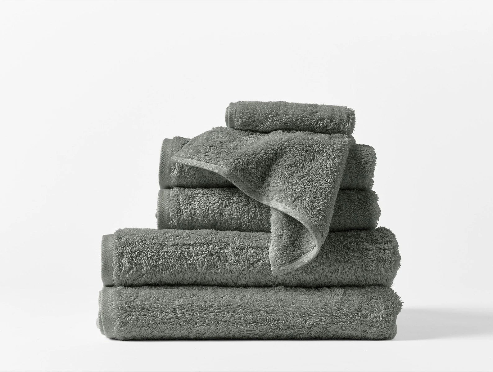 Organic Cotton Cloud Loom Bath Towels & Bath Mat Set - Ultra Soft, Absorbent & Eco-Friendly for Spa, Bathroom & Luxury Home Decor